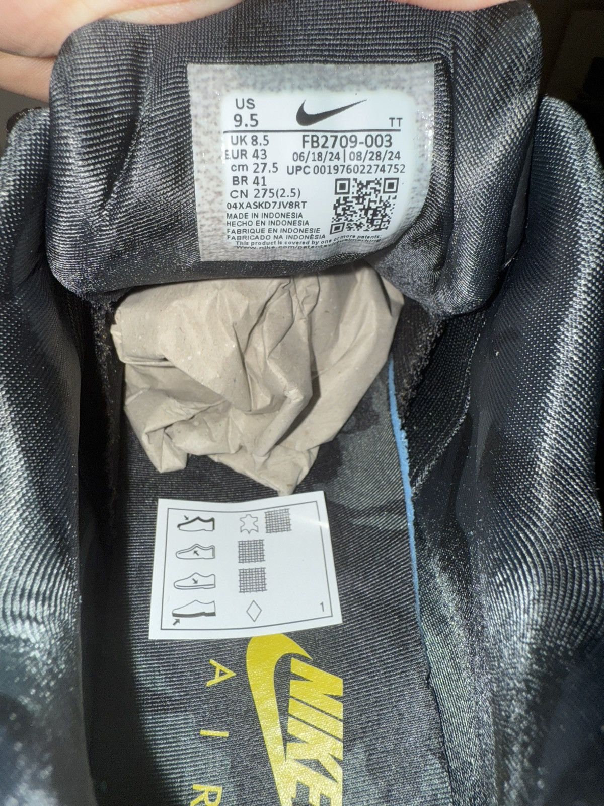 Corteiz × Nike Nike x Corteiz Air Max 95 Honey Black US Men’s size 9.5 Size US 9.5 / EU 42-43 - 5 Thumbnail