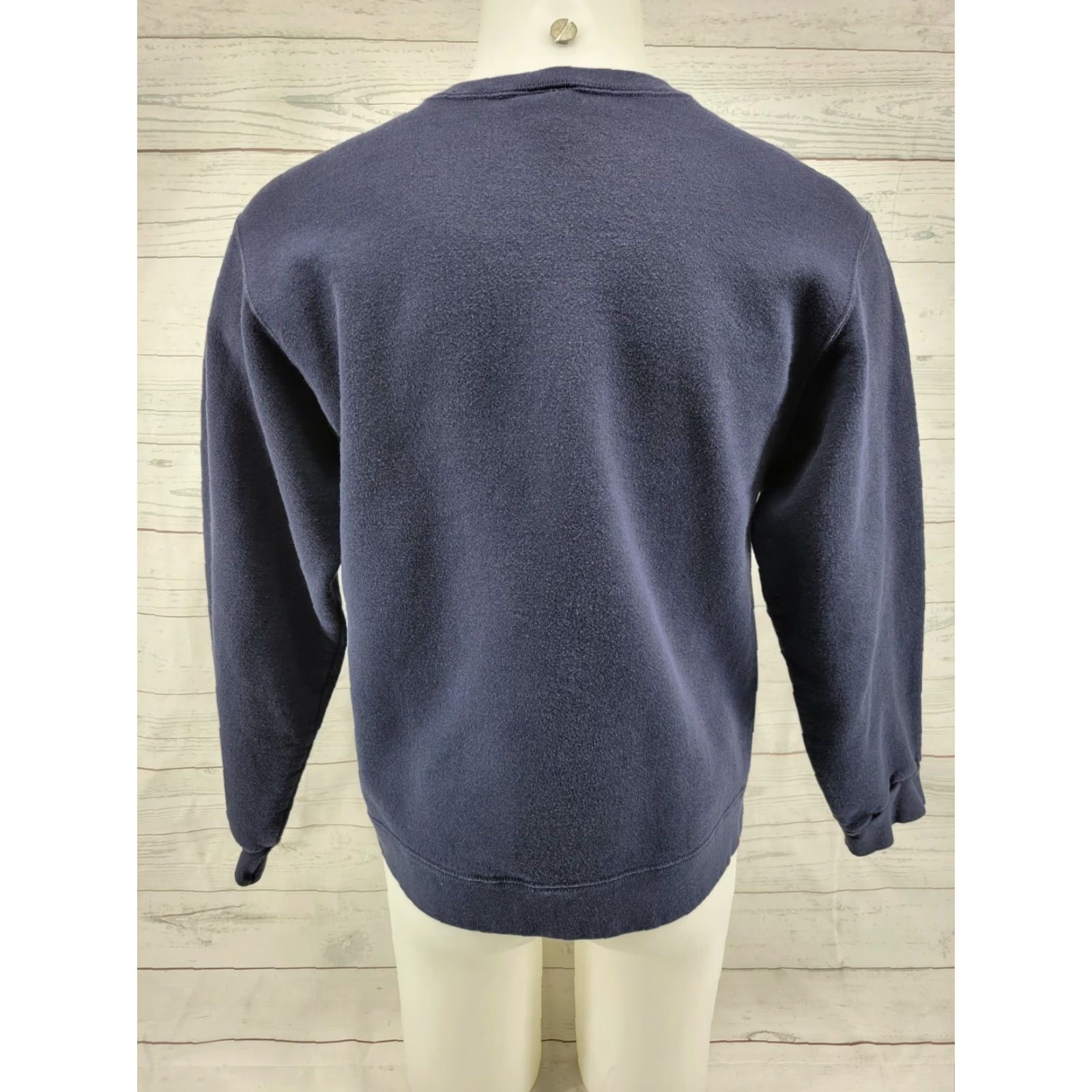 Nike VINTAGE Nike Athletics Dept Women Sweater Shirt Pullover Blue Size Large Crew Neck Pullover 90s 2000s Size L / US 10 / IT 46 - 6 Thumbnail