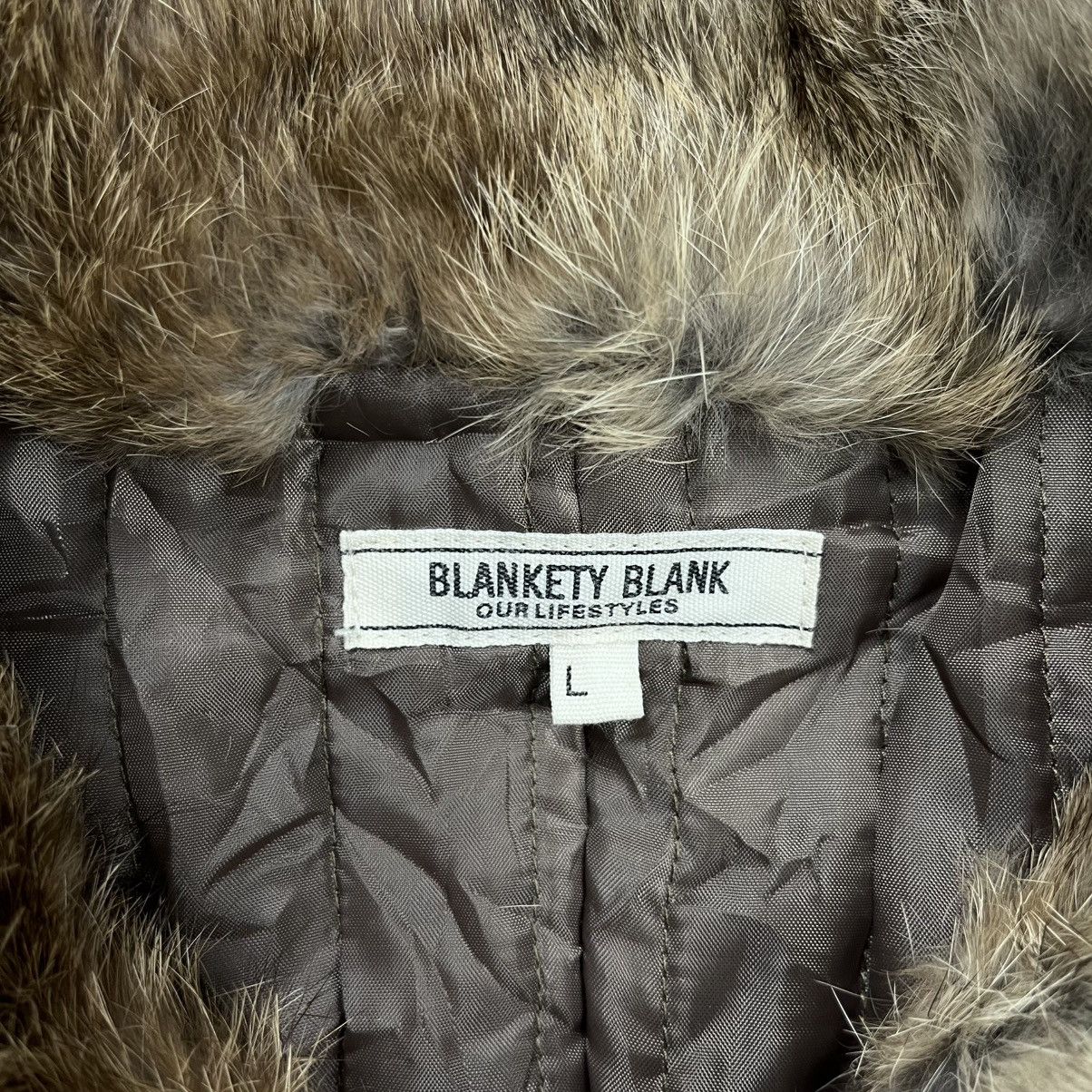 Le Grande Bleu (L.G.B.) Blankety blank trucker jacket fur collar Size US M / EU 48-50 / 2 - 8 Thumbnail