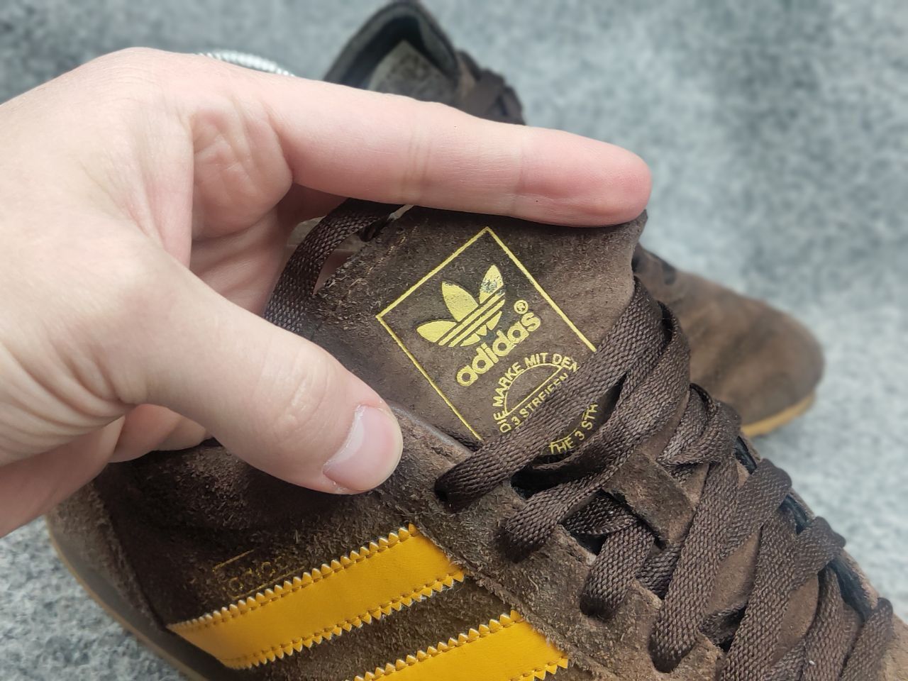 Adidas Adidas Vintage Y2K Style brown Yellow trendy suede sneakers Size US 8.5 / EU 41-42 - 18 Thumbnail