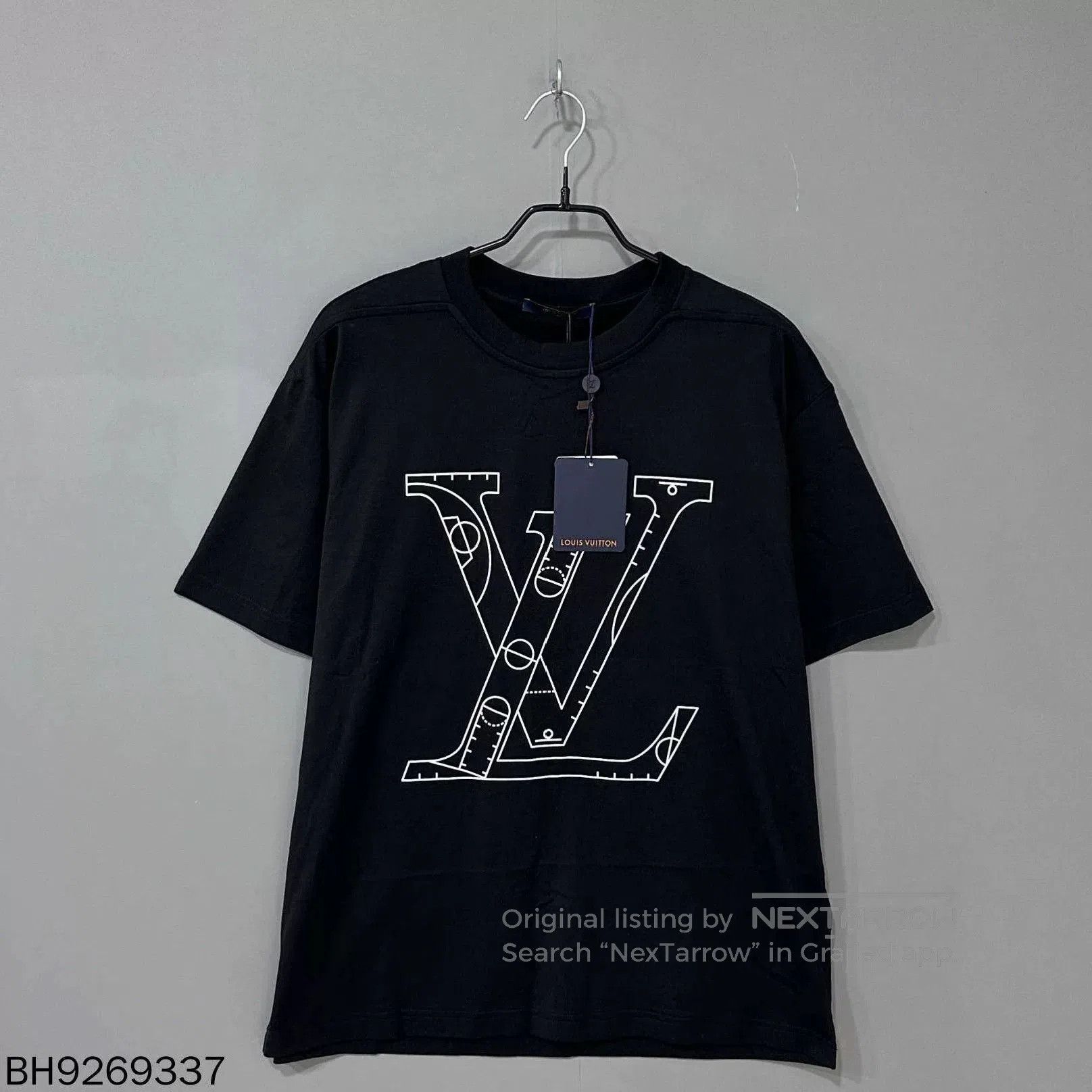 Louis Vuitton Louis Vuitton NBA Logo Short Sleeve. Size US L / EU 52-54 / 3 - 1 Thumbnail
