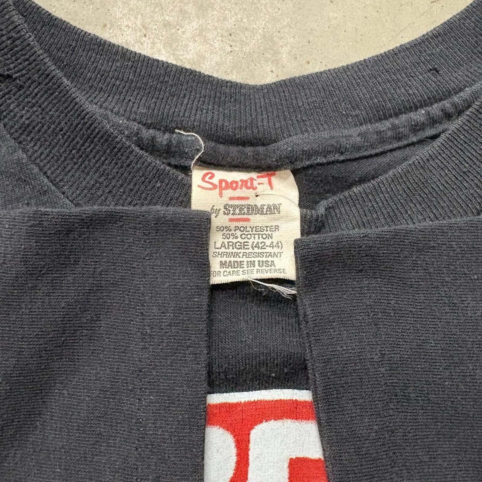 Vintage Crazy Vintage 70s Arctic Fist Military Fire Support T Shirt Size US L / EU 52-54 / 3 - 5 Thumbnail