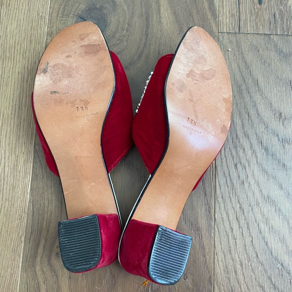 Other 70s Amalfi by Rangoni Red Velvet Open Toe Mules Block Heel 7 Size US 7.5 / IT 37.5 - 6 Thumbnail