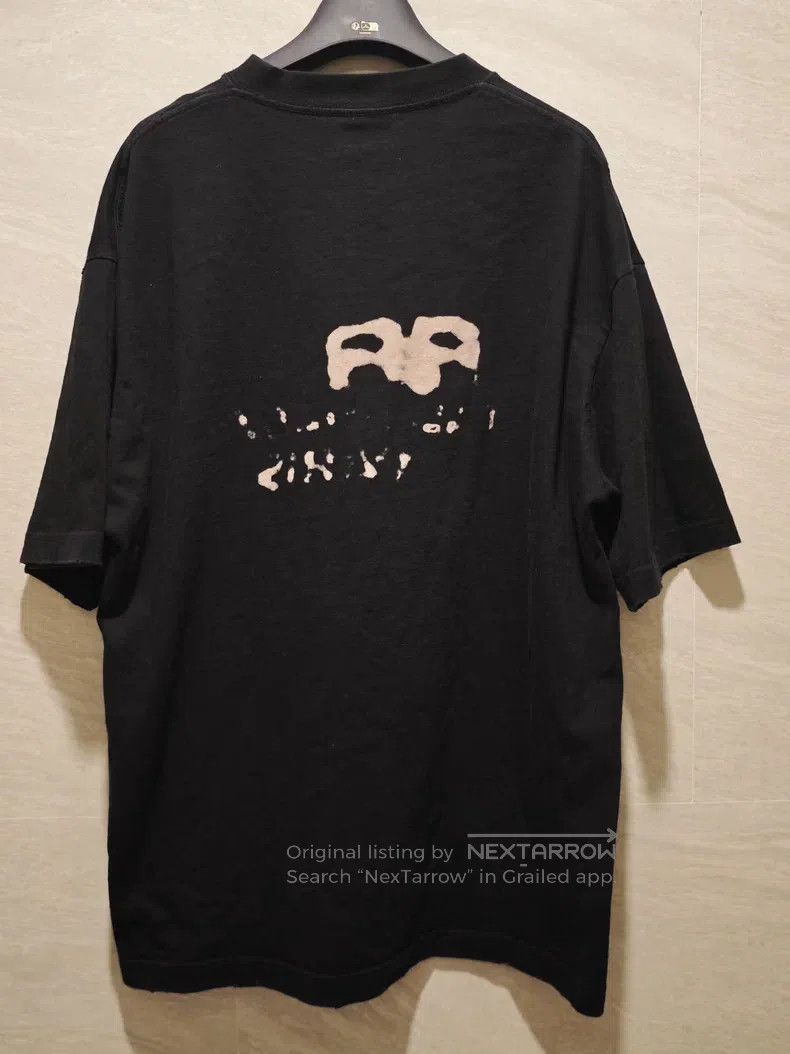 Balenciaga Balenciaga Letter Splatter Printed Crew Neck Short Sleeve Size US S / EU 44-46 / 1 - 2 Thumbnail
