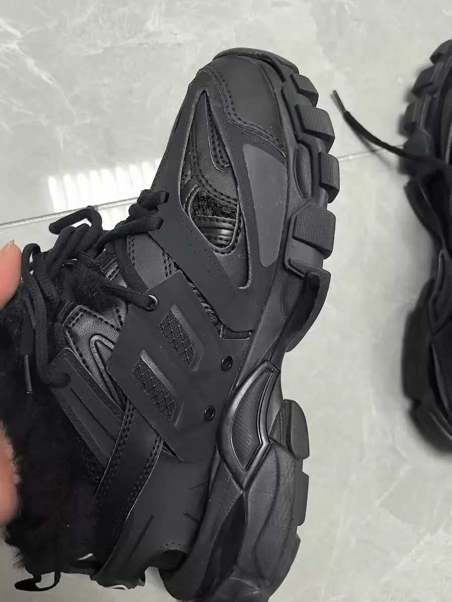 Balenciaga Balenciaga Track Fleece Dad Shoe EUR 35 Like New Size US 4.5 / IT 34.5 - 4 Thumbnail