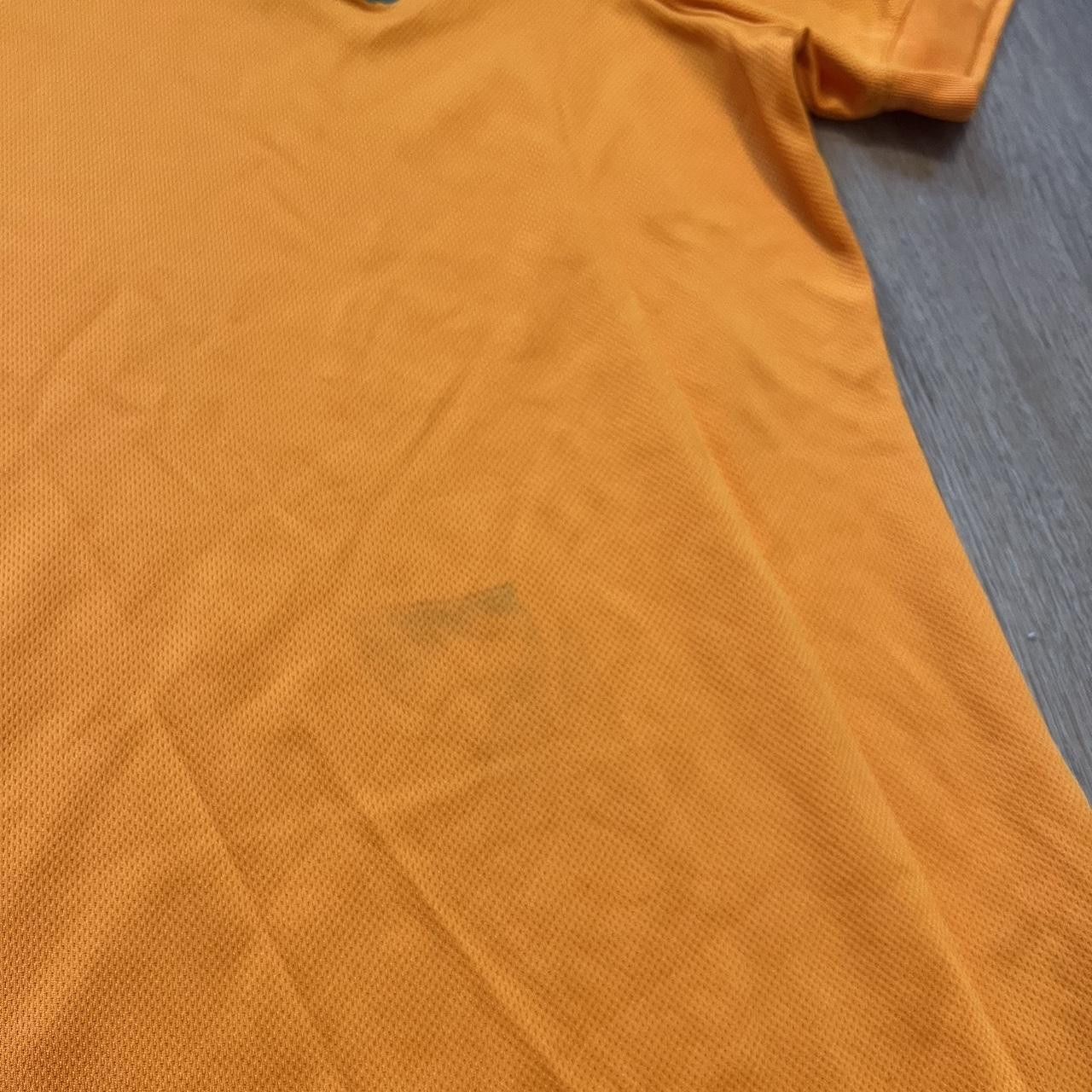 Umbro Umbro Ireland home football shirt in orange Size US S / EU 44-46 / 1 - 6 Thumbnail