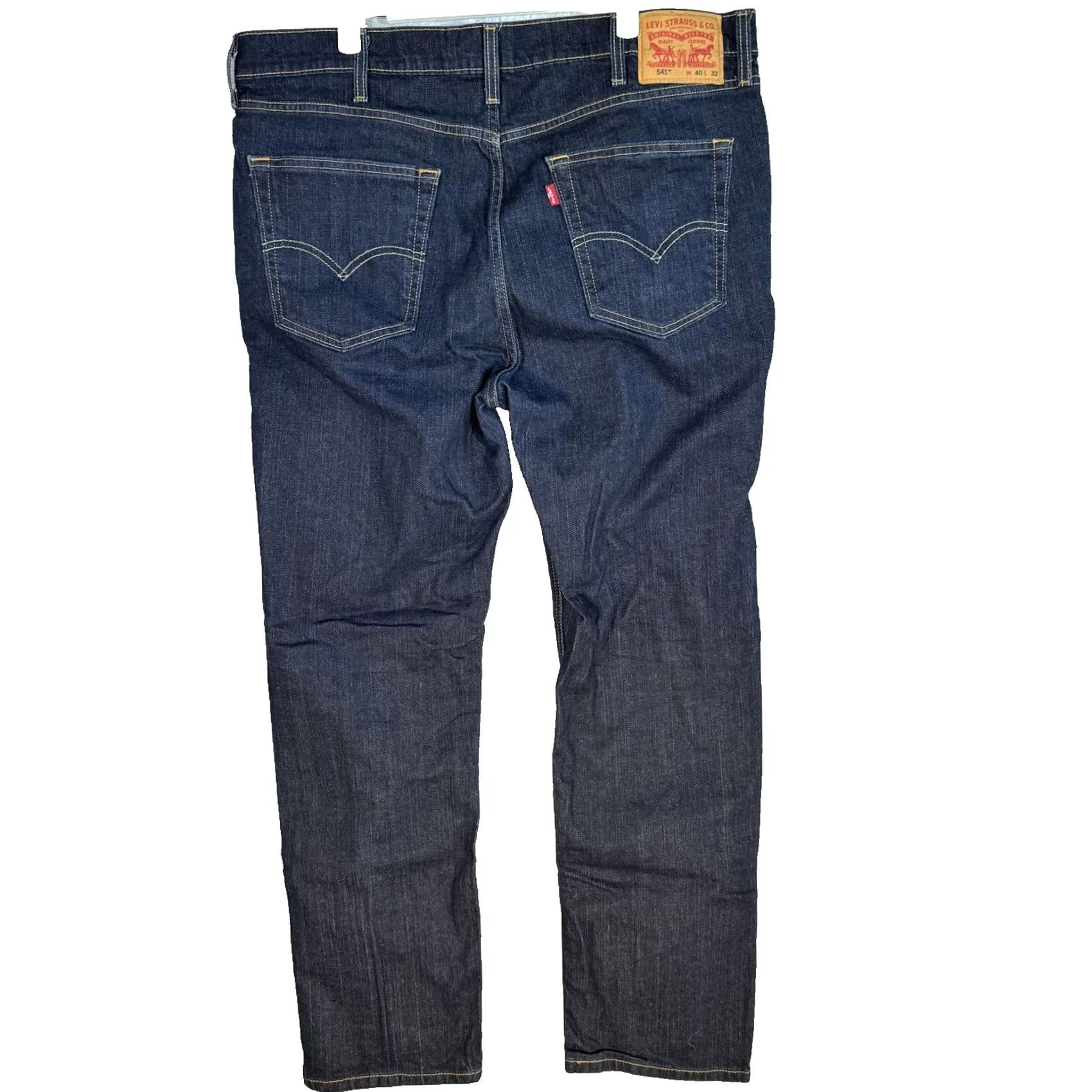 Levi's VINTAGE Levis 541 Jeans Mens 40x32 Blue Dark Wash Athletic Fit Tapered Stretch Denim Size US 40 / EU 56 - 2 Thumbnail