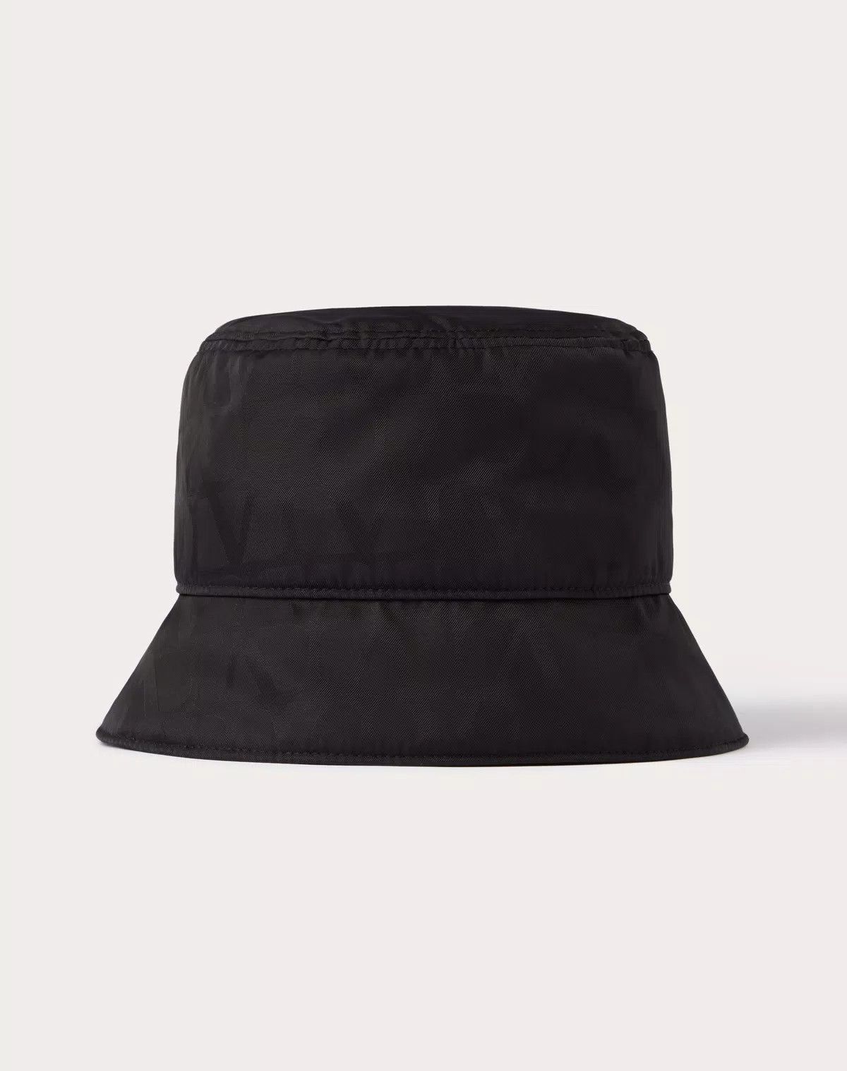 Valentino oc11z0725 Size:57/ Reversible Nylon Bucket Hat in Black Size ONE SIZE - 1 Thumbnail