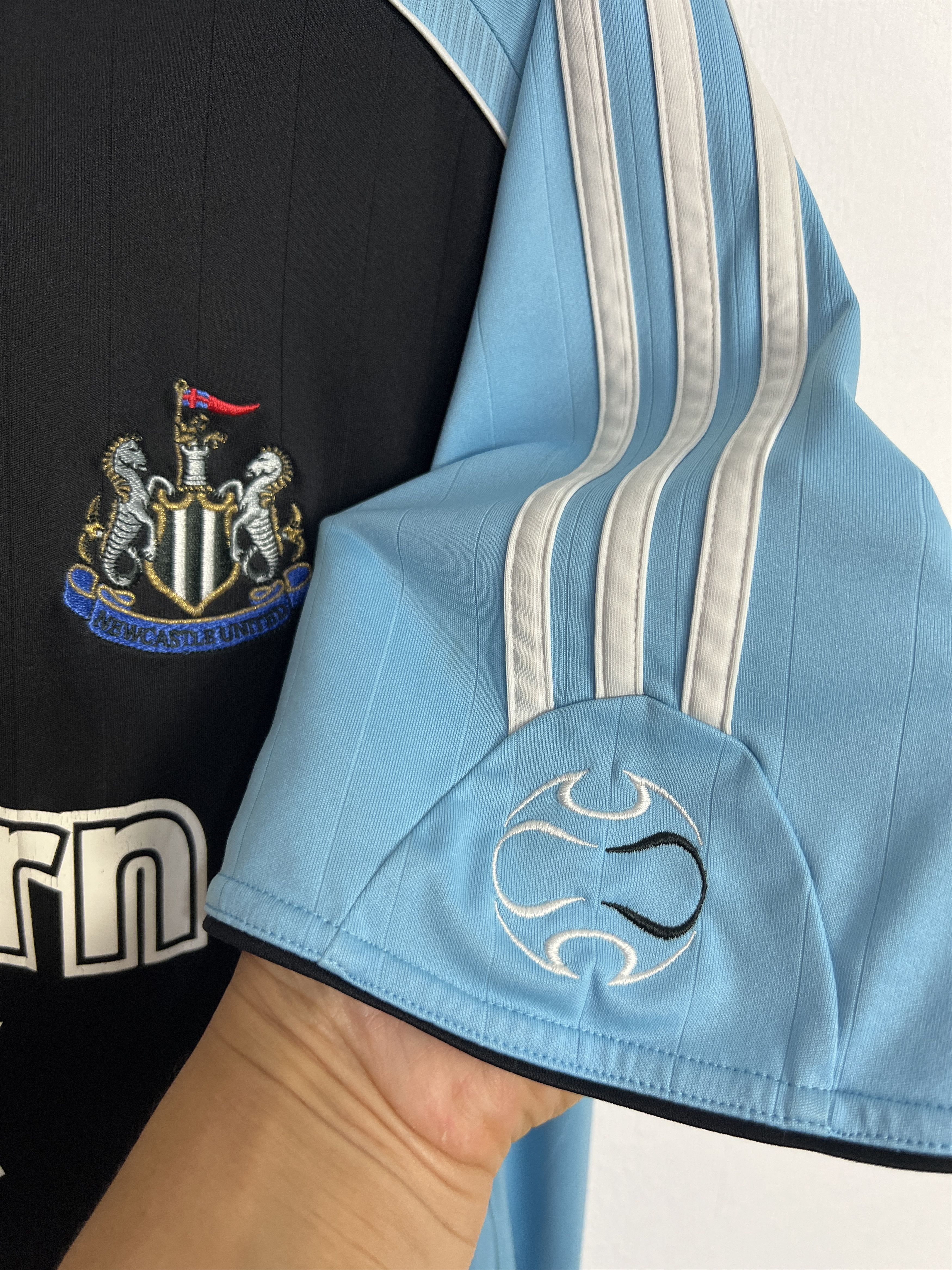 Adidas Newcastle Third football shirt 2006 Soccer Adidas Jersey Size US XXL / EU 58 / 5 - 4 Thumbnail