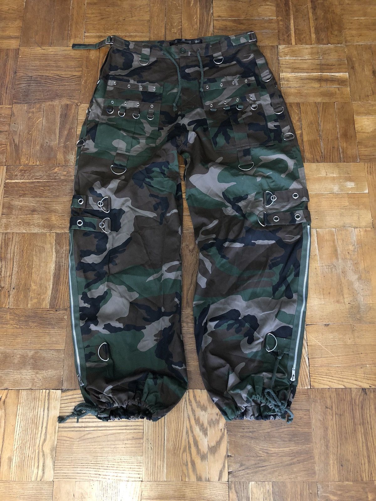 Vintage MERCY Japan Parachute Bondage Crago pants