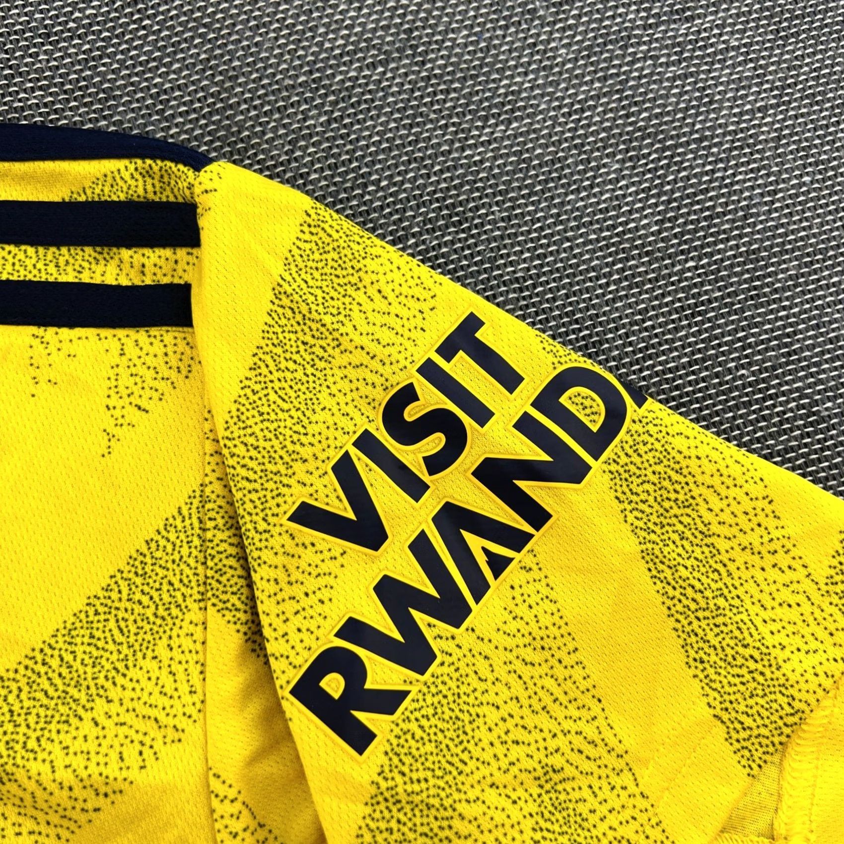 Adidas Arsenal Away Football Jersey Mens M Adidas Shirt Adult Yellow 2019 2020 Sports Football Moisture Wicking Quick Dry Shirt Size US M / EU 48-50 / 2 - 7 Thumbnail