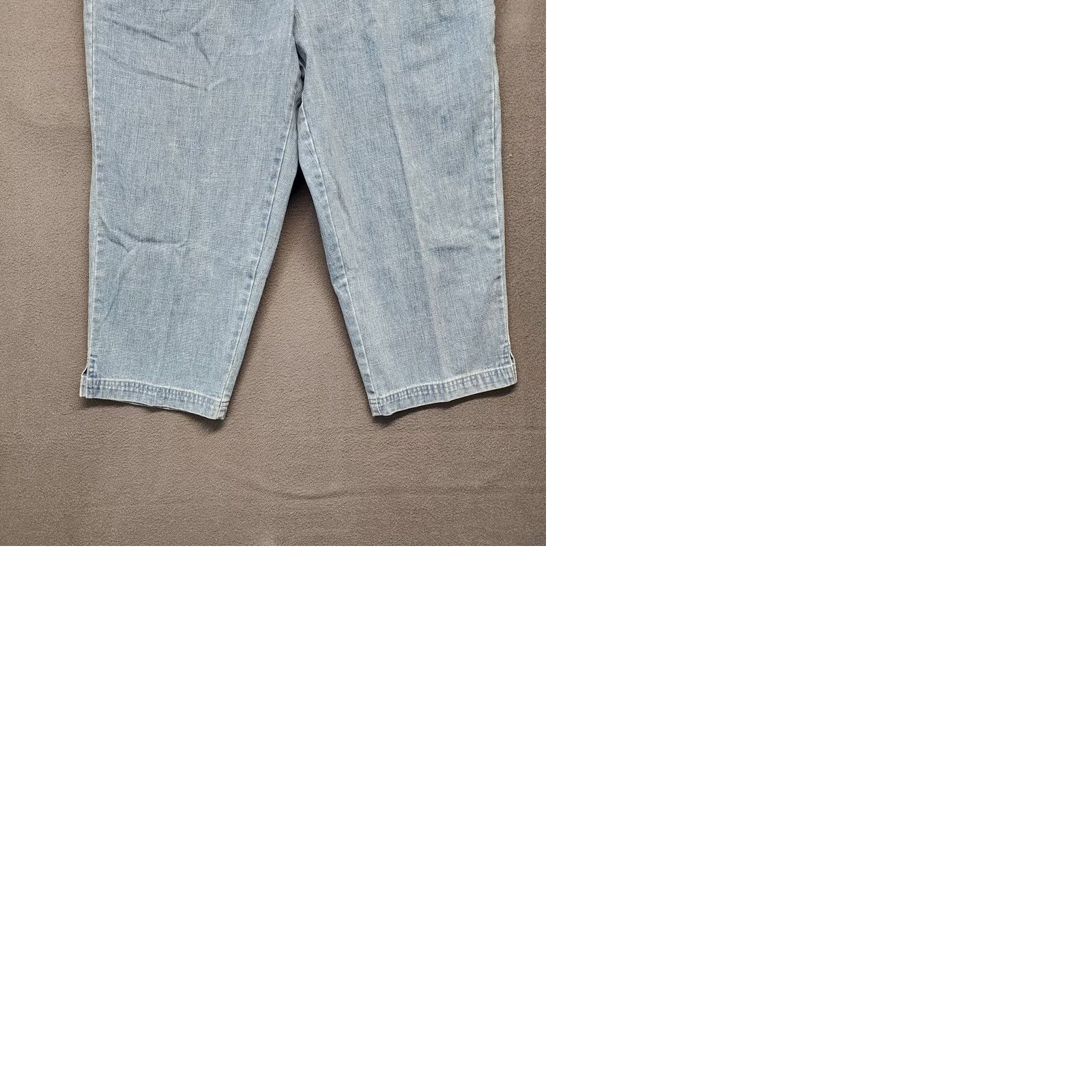 Talbots VINTAGE Talbots Jeans Capri Cropped 21" Inseam Womens 16 Blue Cotton Blend Jeans Capris Pants Petite Plus Mens? Size 38" / US 16 / IT 52 - 9 Thumbnail