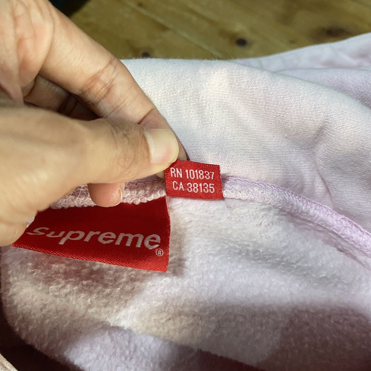 Supreme Supreme Drop Shadow Hooded Sweatshirt Size US L / EU 52-54 / 3 - 16 Thumbnail