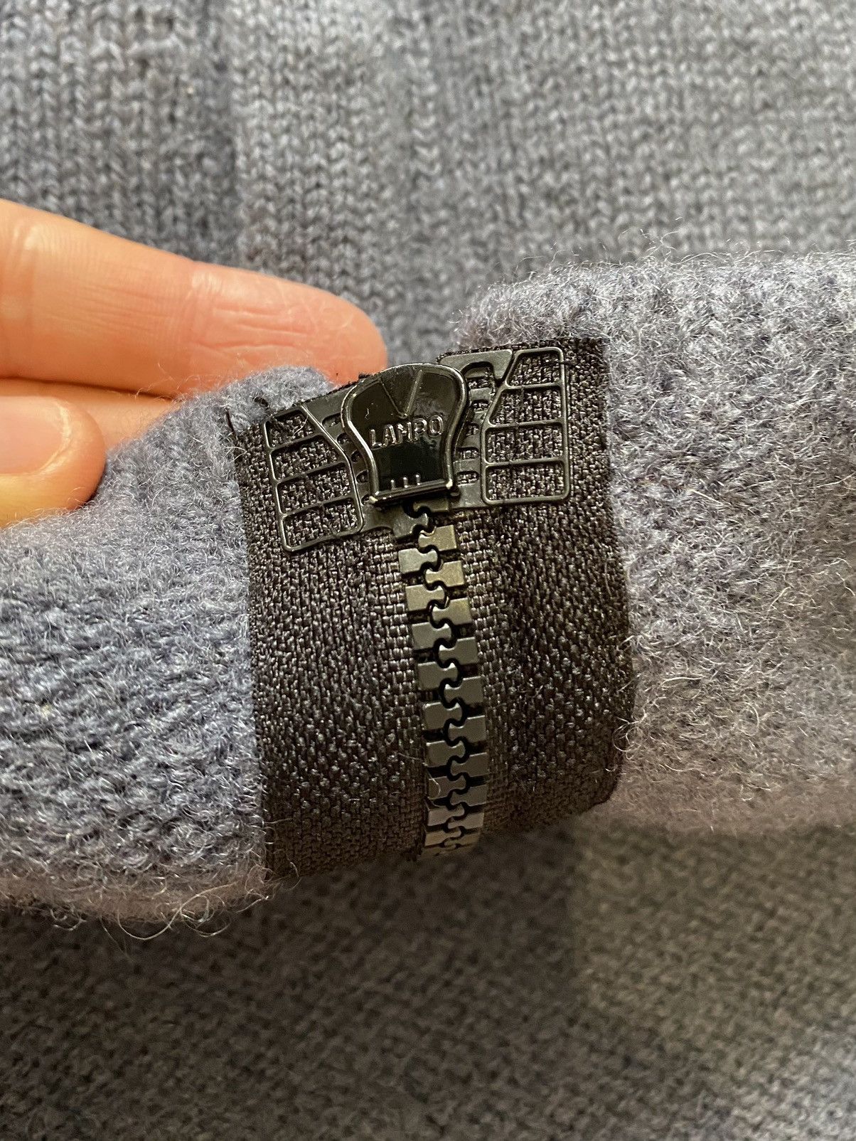 Stone Island Authentic 2004 Stone Island Knitted Full Zip Hoodie Sweater Size US XL / EU 56 / 4 - 13 Thumbnail