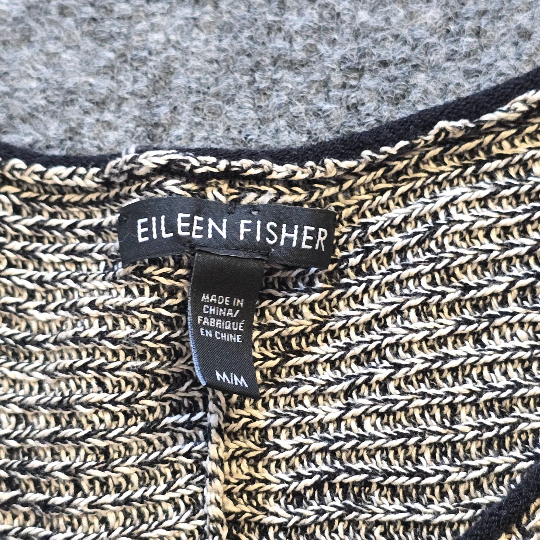 Eileen Fisher Eileen Fisher Sweater Womens Size M Black Long Sleeve Casual Pullover Knit V-Neck Capsule Regular Knitwear Size M / US 6-8 / IT 42-44 - 3 Thumbnail