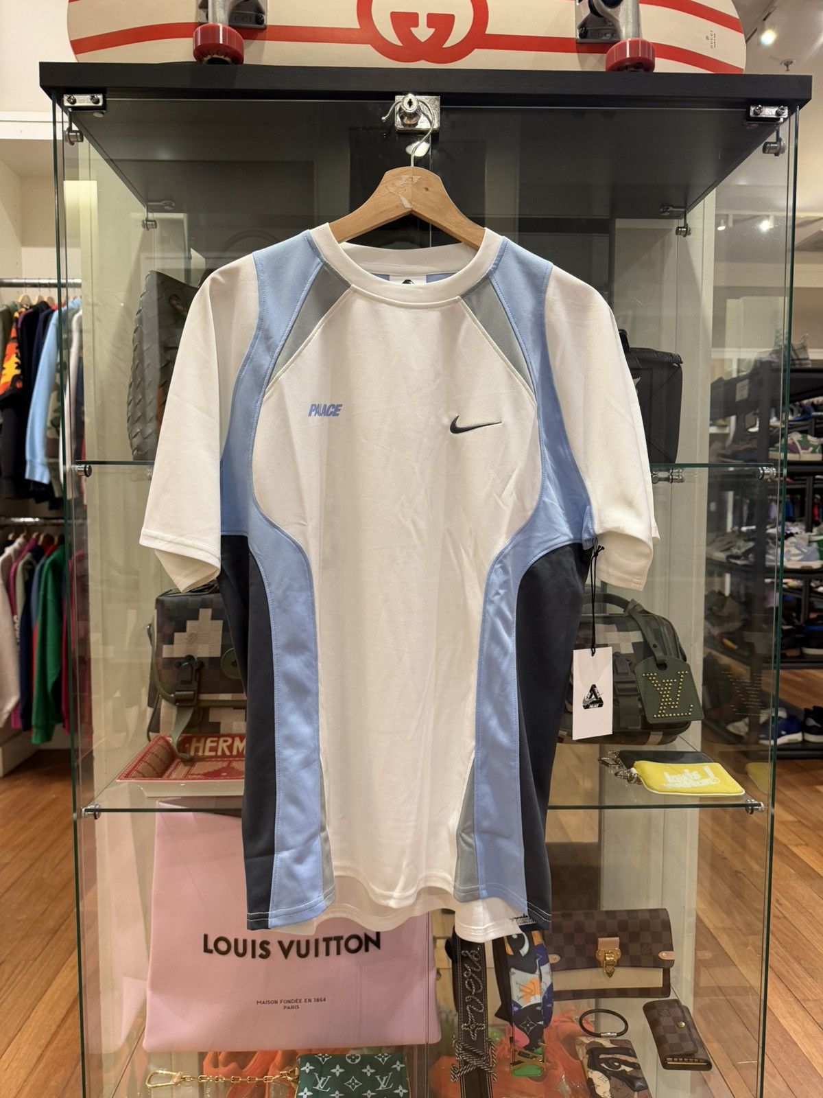 Palace Palace x Nike DriFit Jersey - White Size US S / EU 44-46 / 1 - 1 Thumbnail