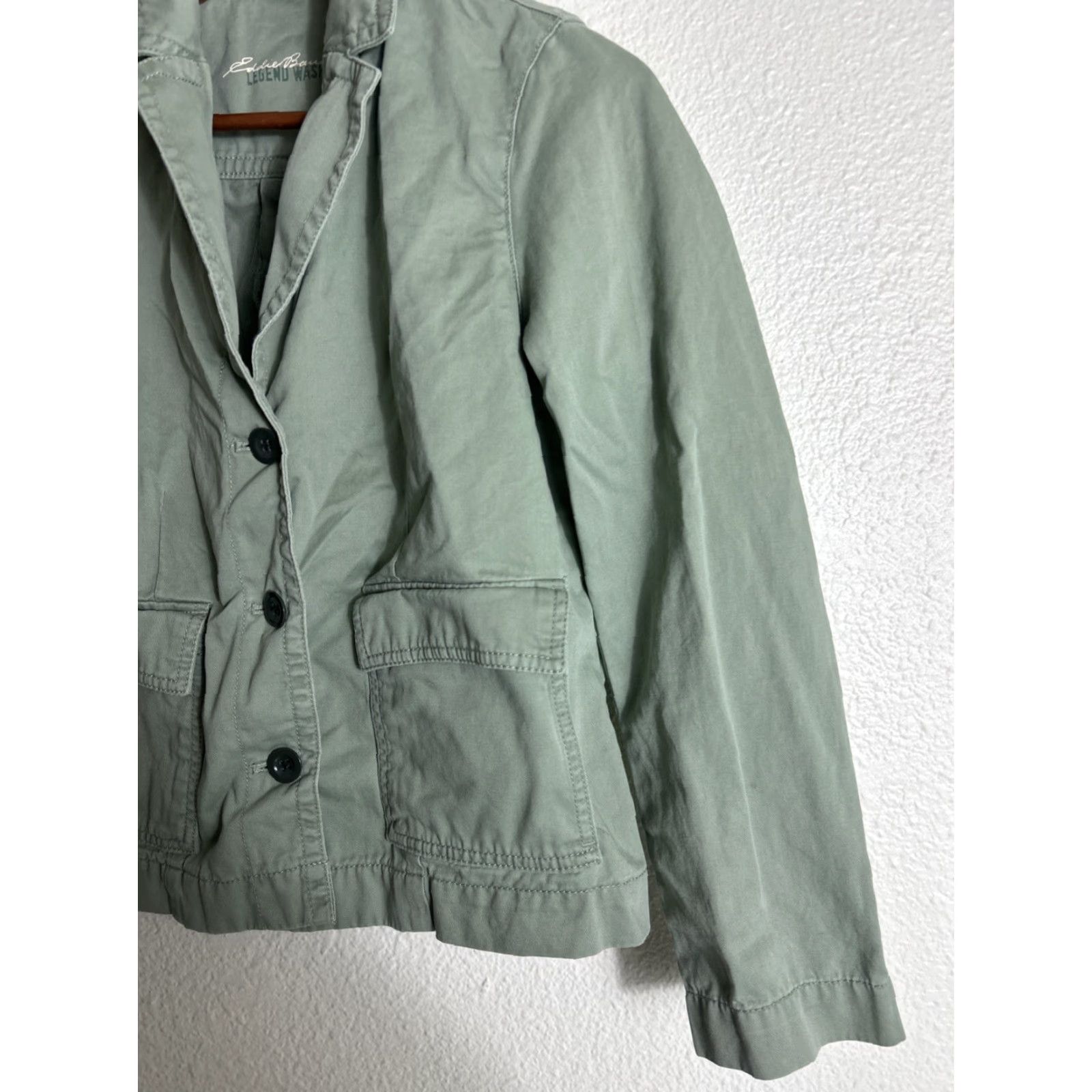 Eddie Bauer VINTAGE Eddie Bauer Coat Women’s Petite Medium Green Button Up Cotton Legend Wash Pockets Size M / US 6-8 / IT 42-44 - 5 Thumbnail