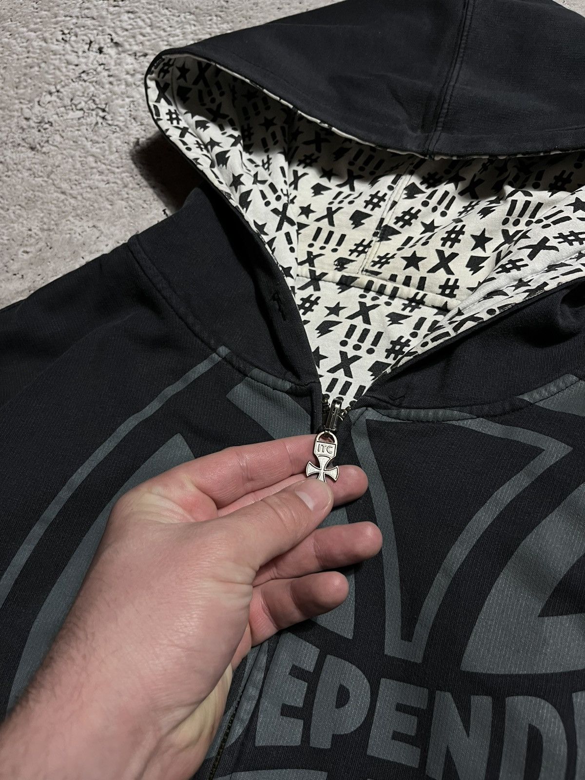 Independent Truck Co. × Japanese Brand Y2K reversible zip-up hoodie Independent logo graphic print Size US XL / EU 56 / 4 - 9 Thumbnail