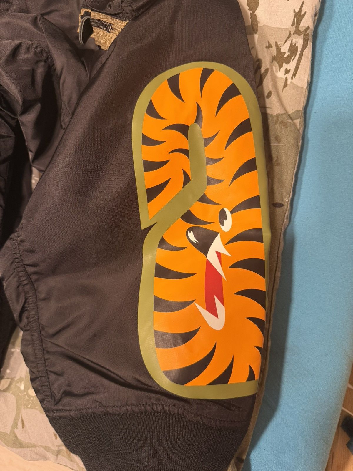 Bape Bape shark jacket ma-1 black Size US XL / EU 56 / 4 - 6 Thumbnail