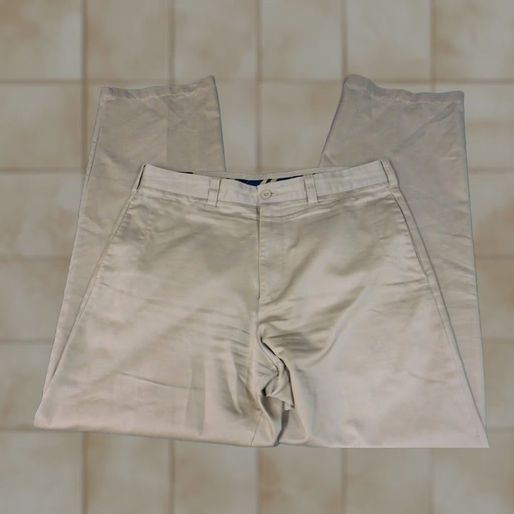 Izod Izod Pants Mens 36x33 beige regular Straight chino classic Size US 32 / EU 48 - 1 Thumbnail