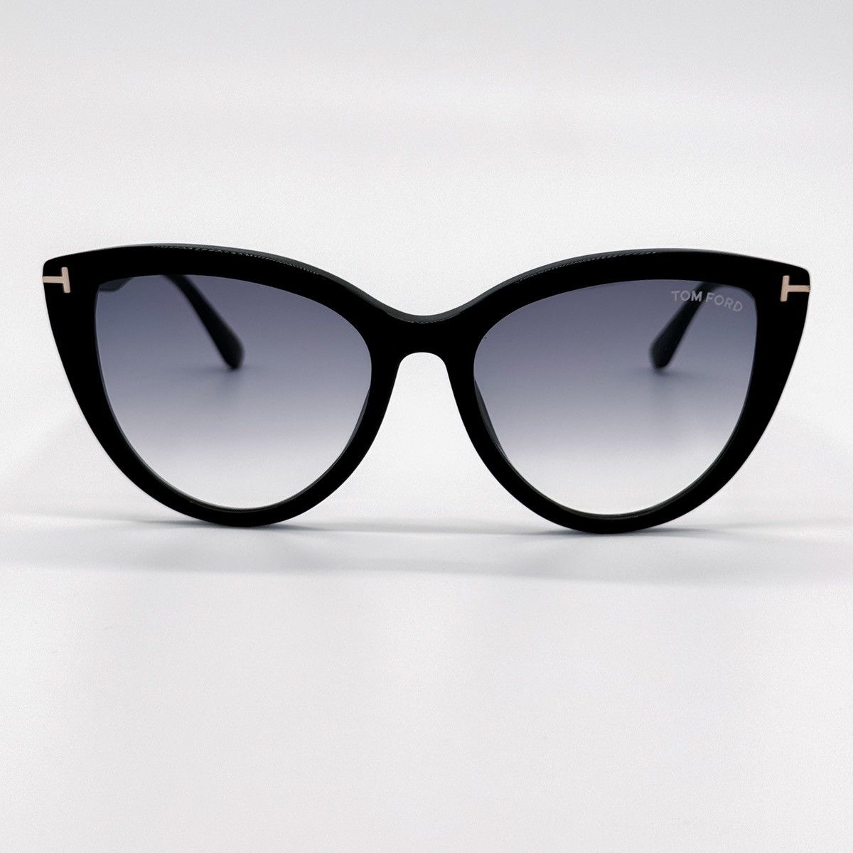 Tom Ford NEW TOM FORD ISABELLA-02 TF915 01B WOMEN SUNGLASSES FT0915/S Size ONE SIZE - 3 Thumbnail