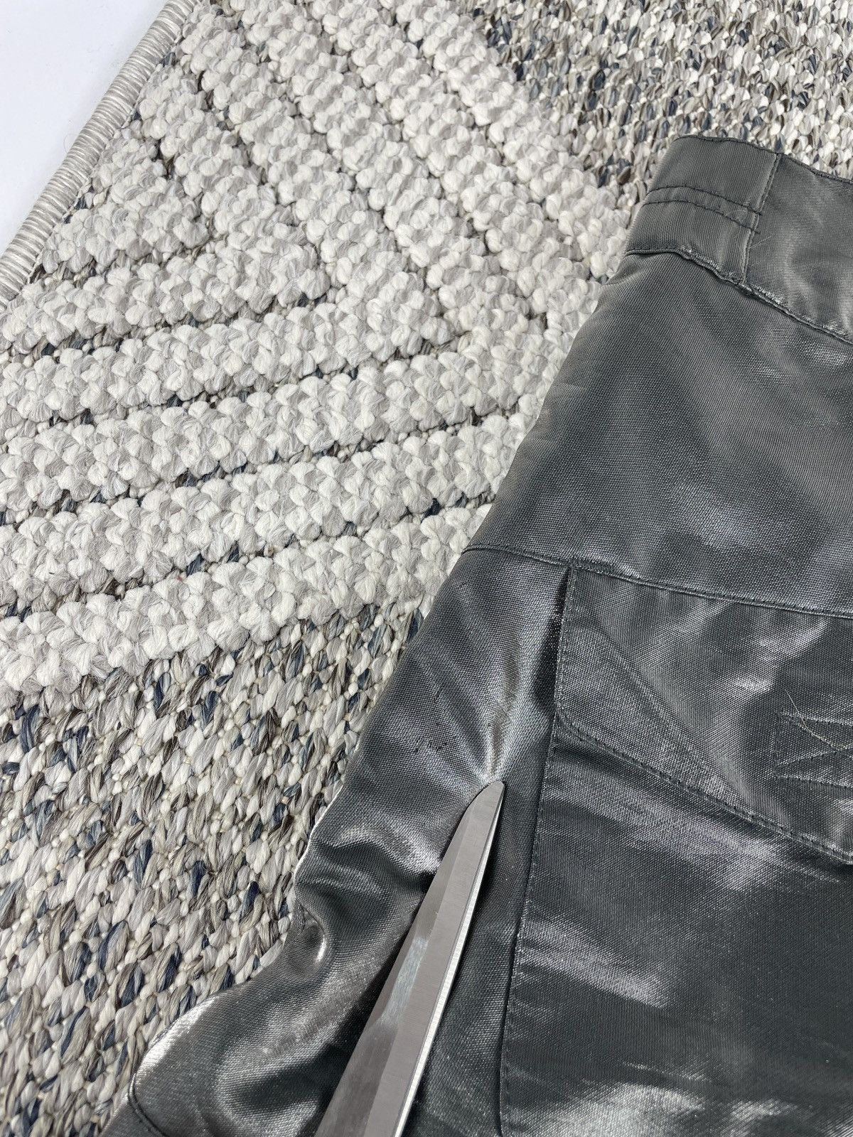 Burberry Burberry London Metallic Ski Pants - Archive Size US 39 - 15 Thumbnail