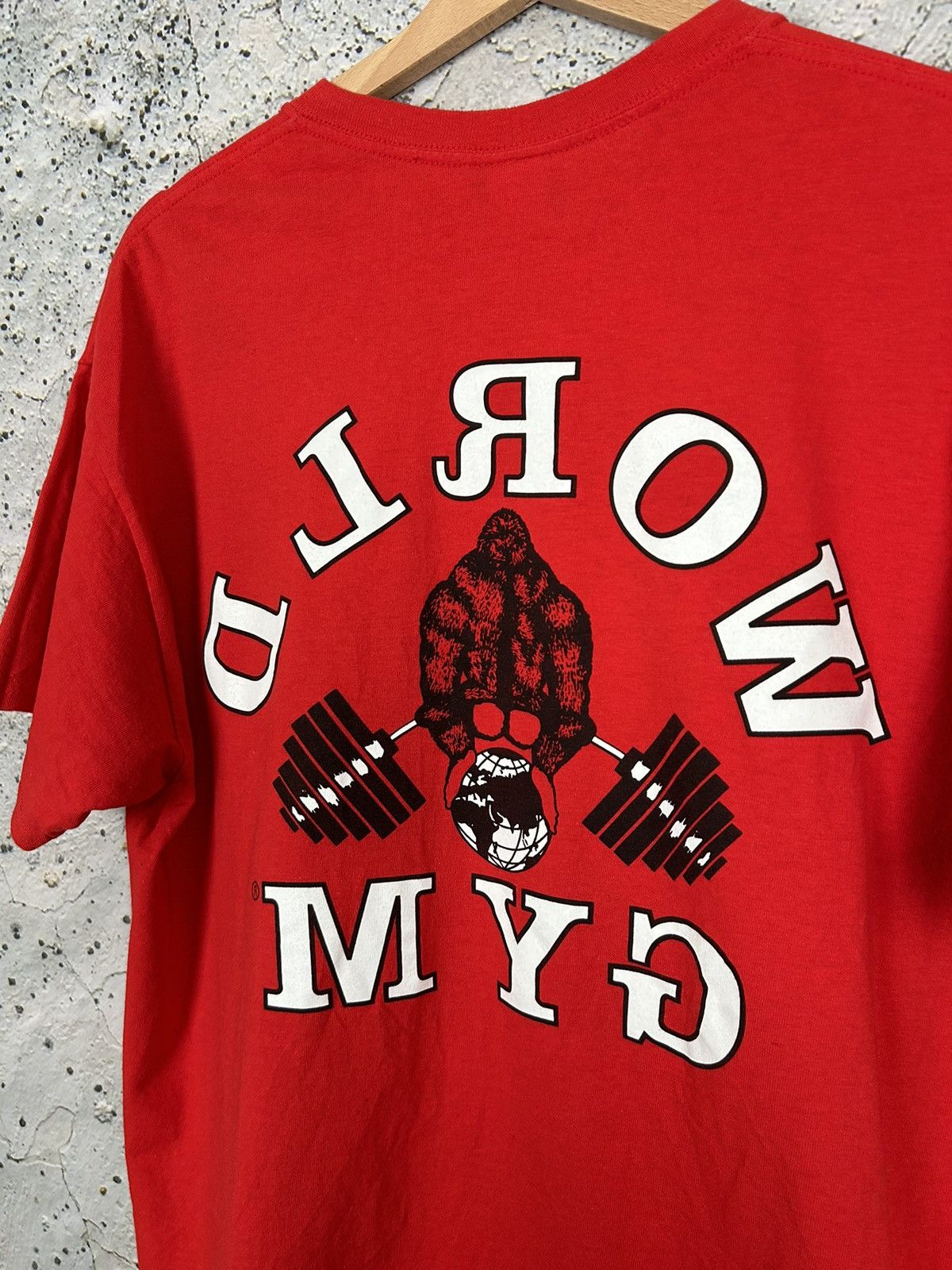 Vintage Vintage World Gym Graphic Tee Made in USA 90s Rare Hype Size US M / EU 48-50 / 2 - 5 Thumbnail
