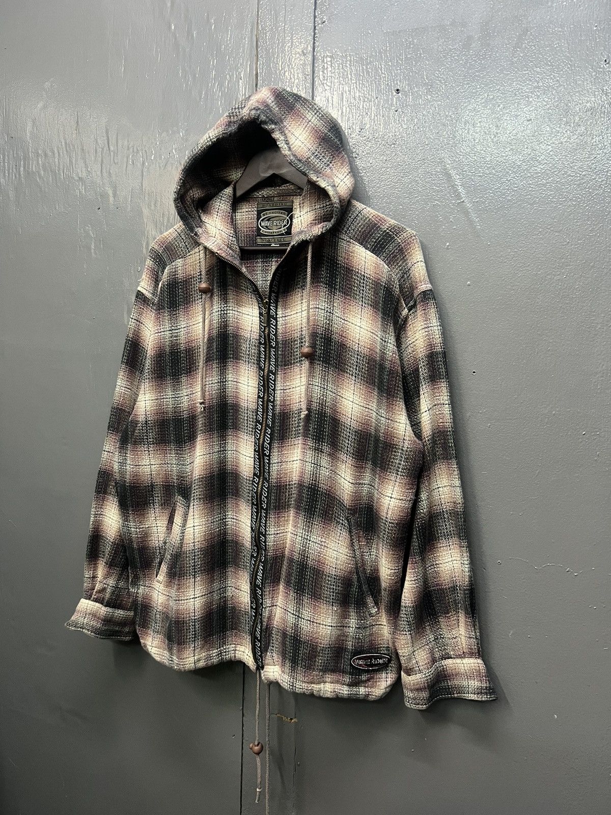 Vintage Vintage Wave Rider Plaid Tartan Hoodie Size US L / EU 52-54 / 3 - 2 Thumbnail