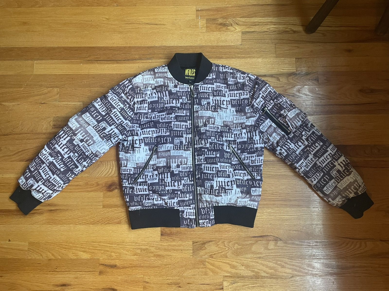 Vfiles VFiles x Juicy Couture Full Zip Bomber Jacket Made in USA Size US XS / EU 42 / 0 - 1 Thumbnail