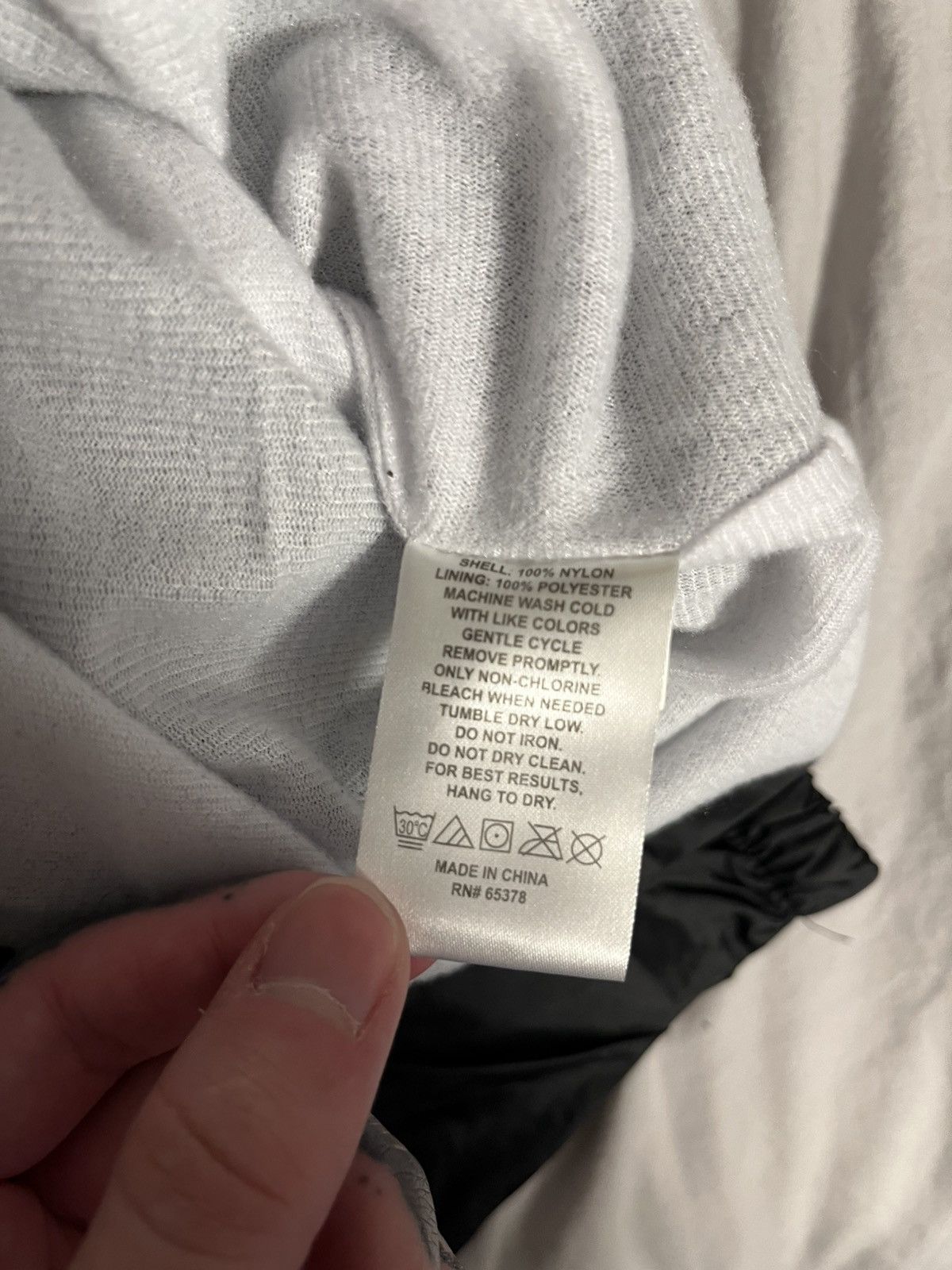 Other Image ny windbreaker black Size US L / EU 52-54 / 3 - 6 Thumbnail
