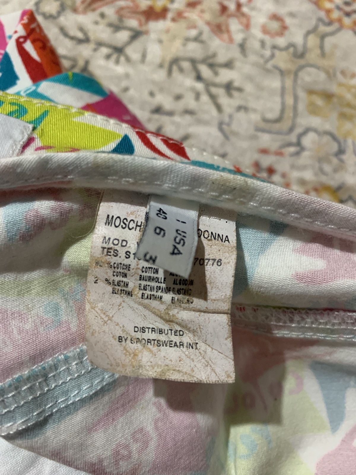 Moschino Moschino Multi coloured graphic all over print trousers Size 28" / US 6 / IT 42 - 6 Thumbnail