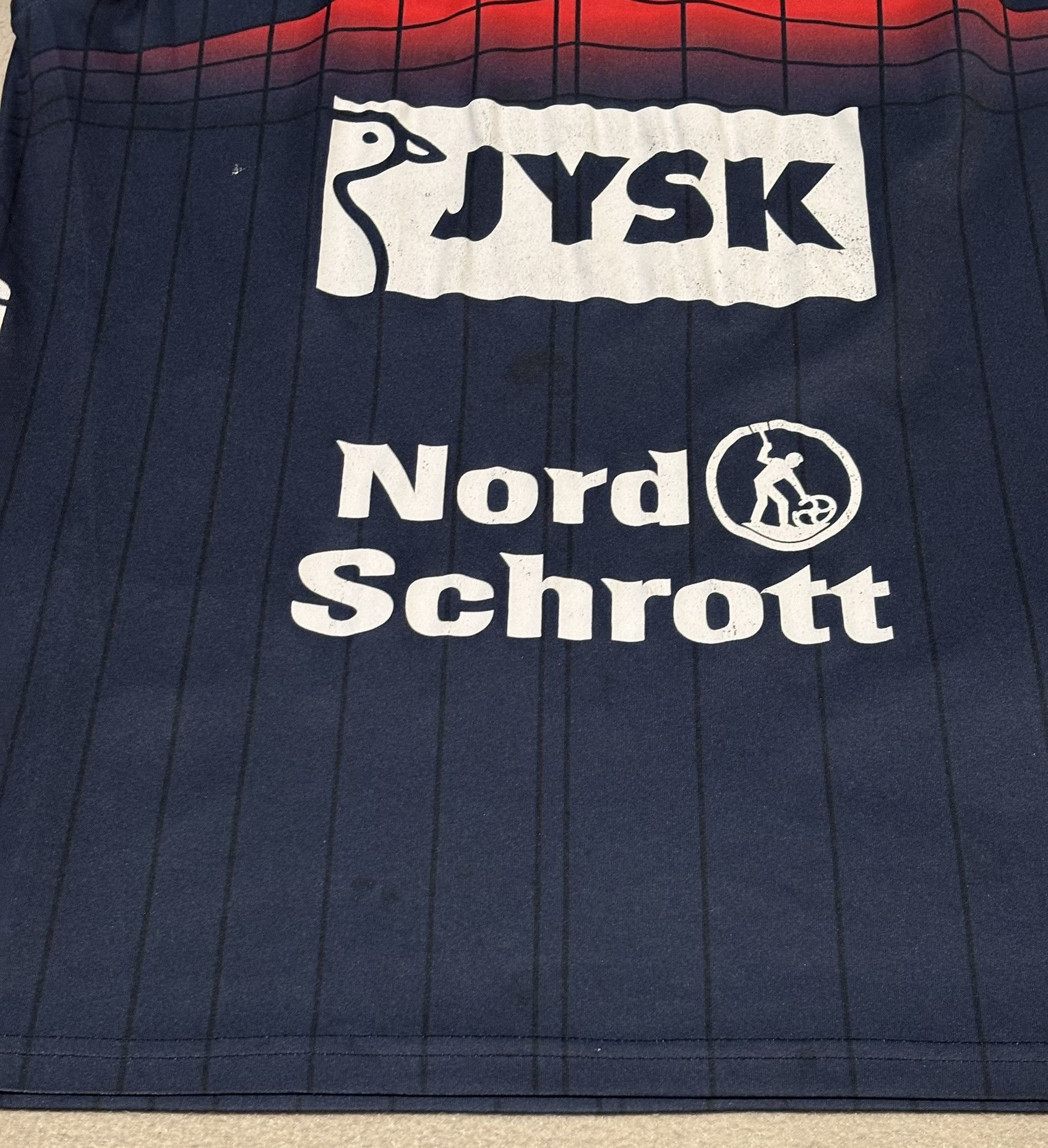 Erima SG Flensburg-Handewitt 2021/2022 Erima Handball Jersey Size US M / EU 48-50 / 2 - 11 Thumbnail