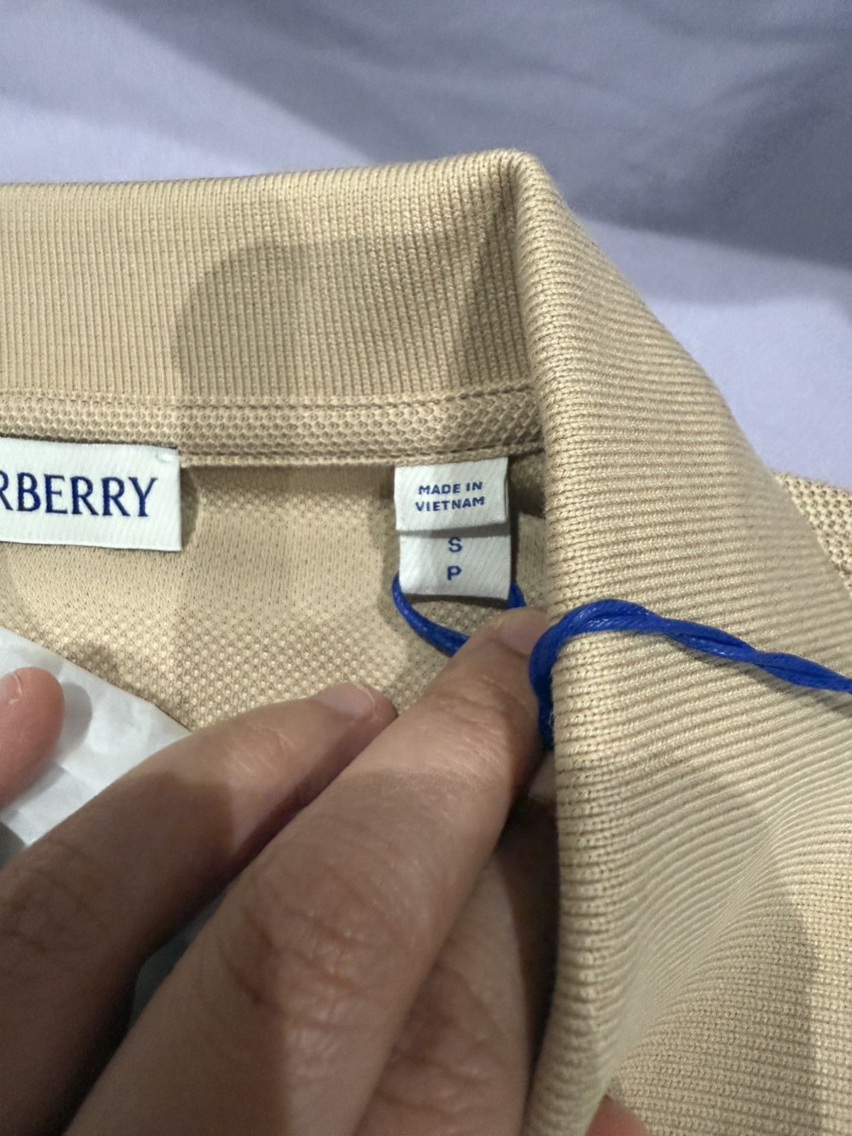 Burberry Burberry hartford men polo size small Size US S / EU 44-46 / 1 - 9 Thumbnail