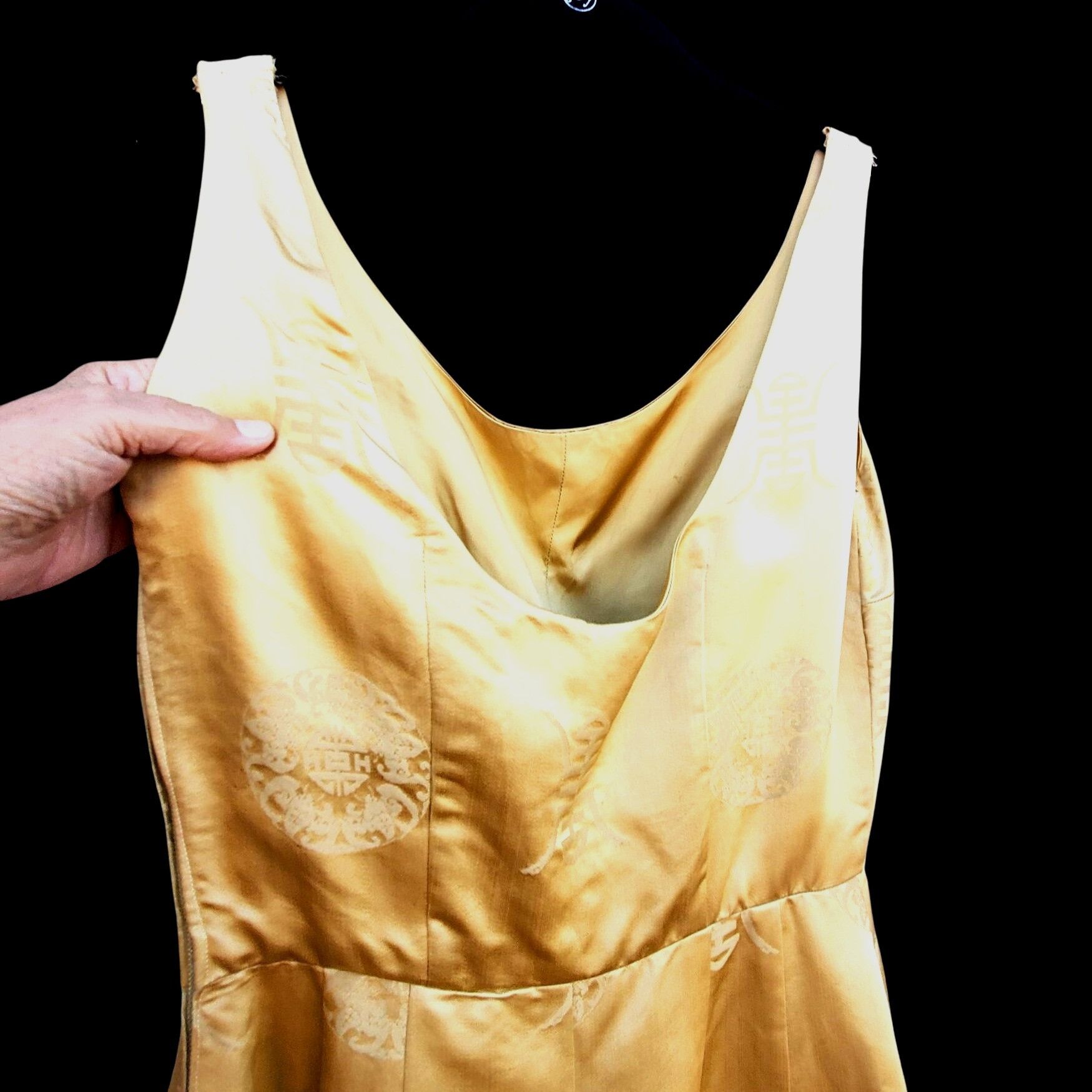 1950s Pin Up Wiggle Dress 10 Curvy Gold Chinese Brocade Rock