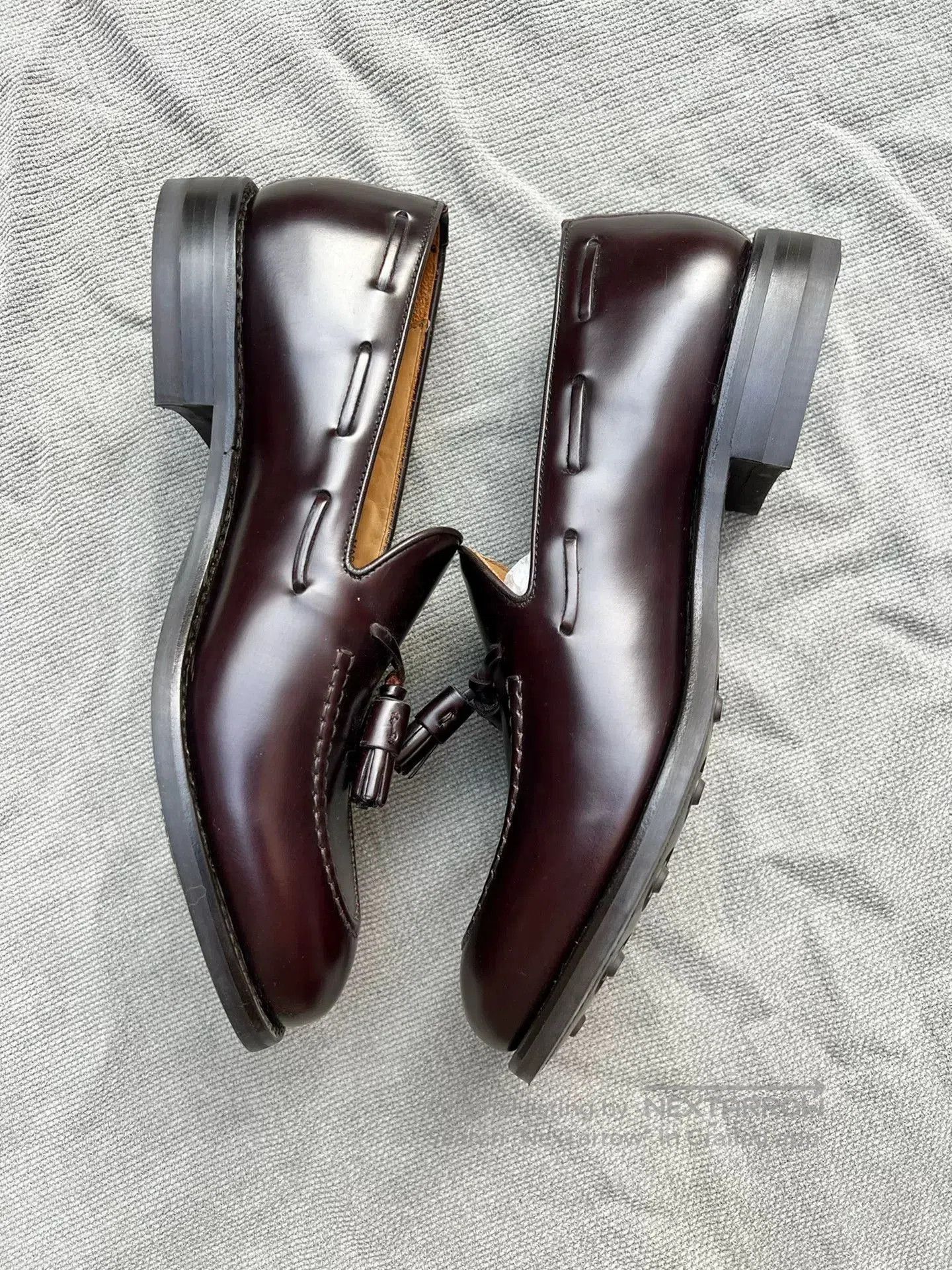 Berwick 1707 Burgundy Leather Loafers with Tassels. Size US 10 / EU 43 - 5 Thumbnail