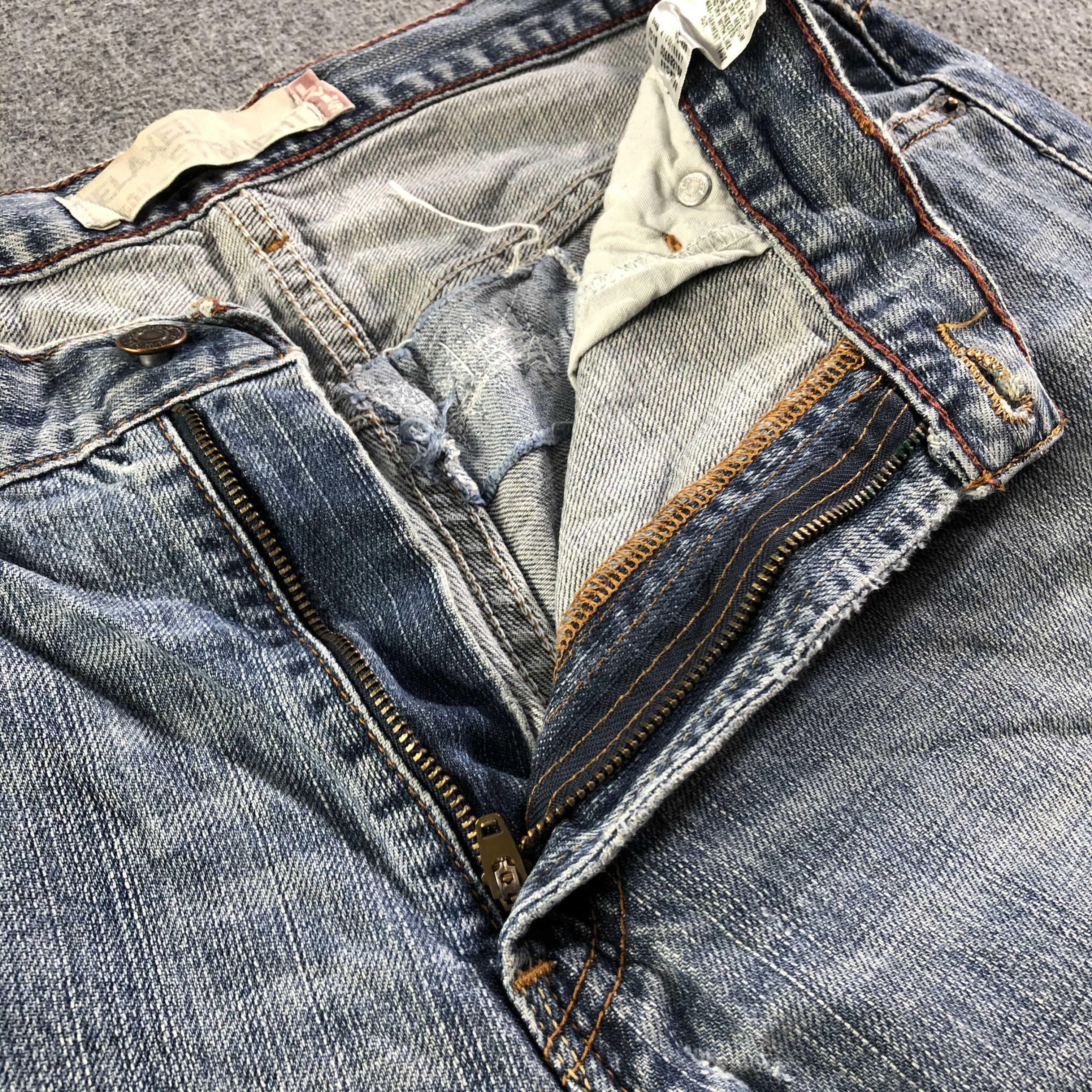 Levi's Vintage Levis 559 Jeans-J3214 Size US 33 - 9 Thumbnail
