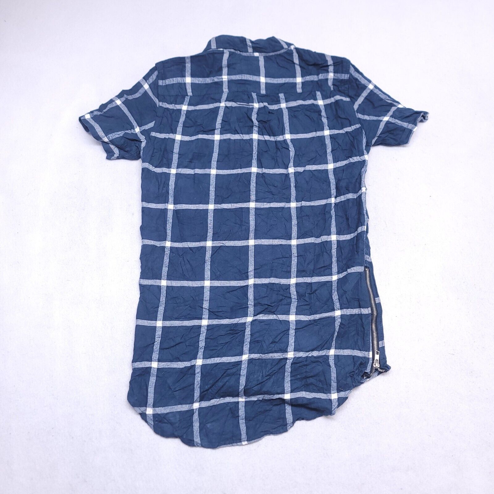 On The Byas On the Byas Tartan Flannel Shirt Mens Size Small Blue White Size US S / EU 44-46 / 1 - 10 Thumbnail