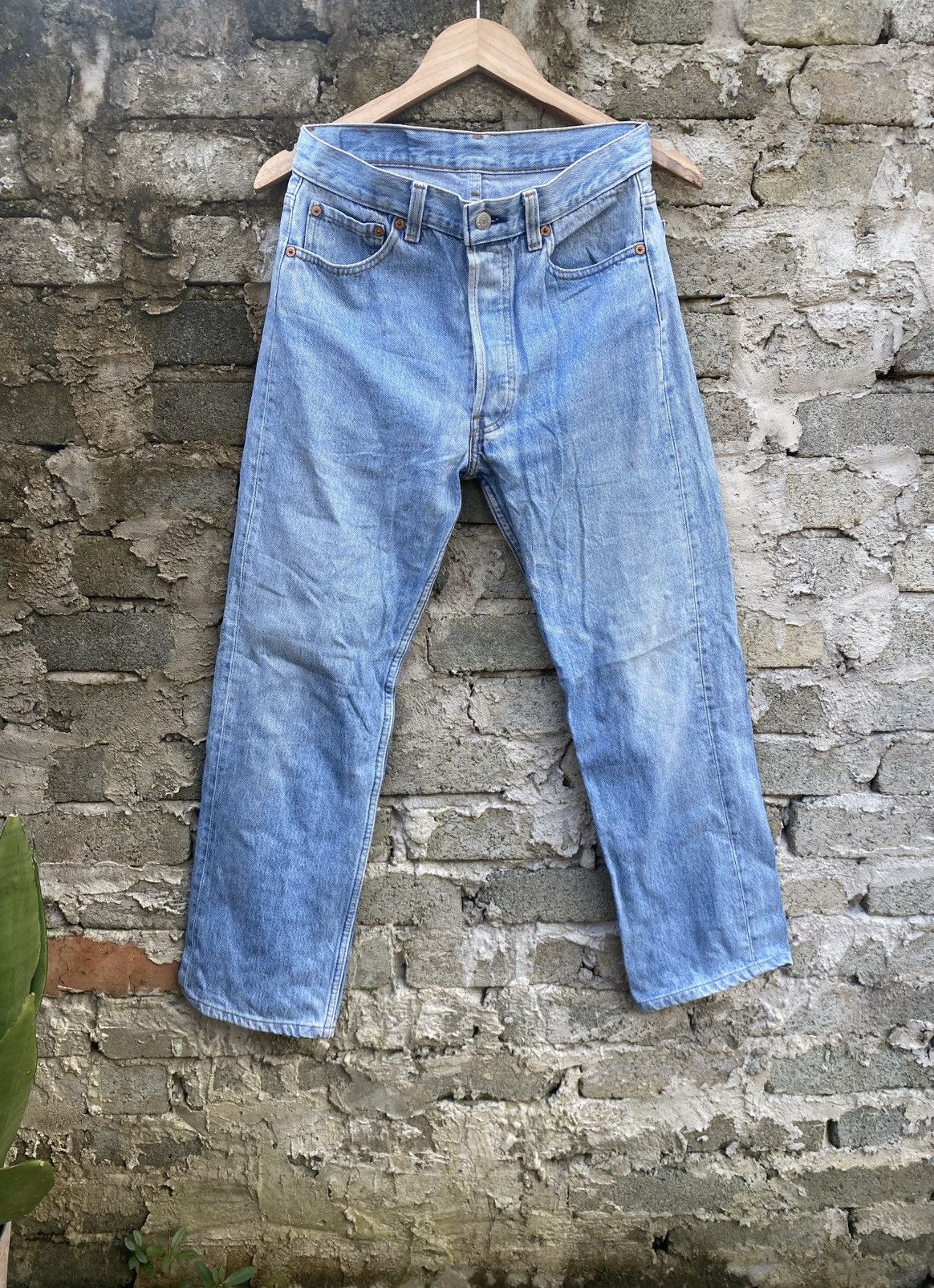 Levi's 501 StoneWashed Vintage Jeans Size US 29 - 1 Thumbnail