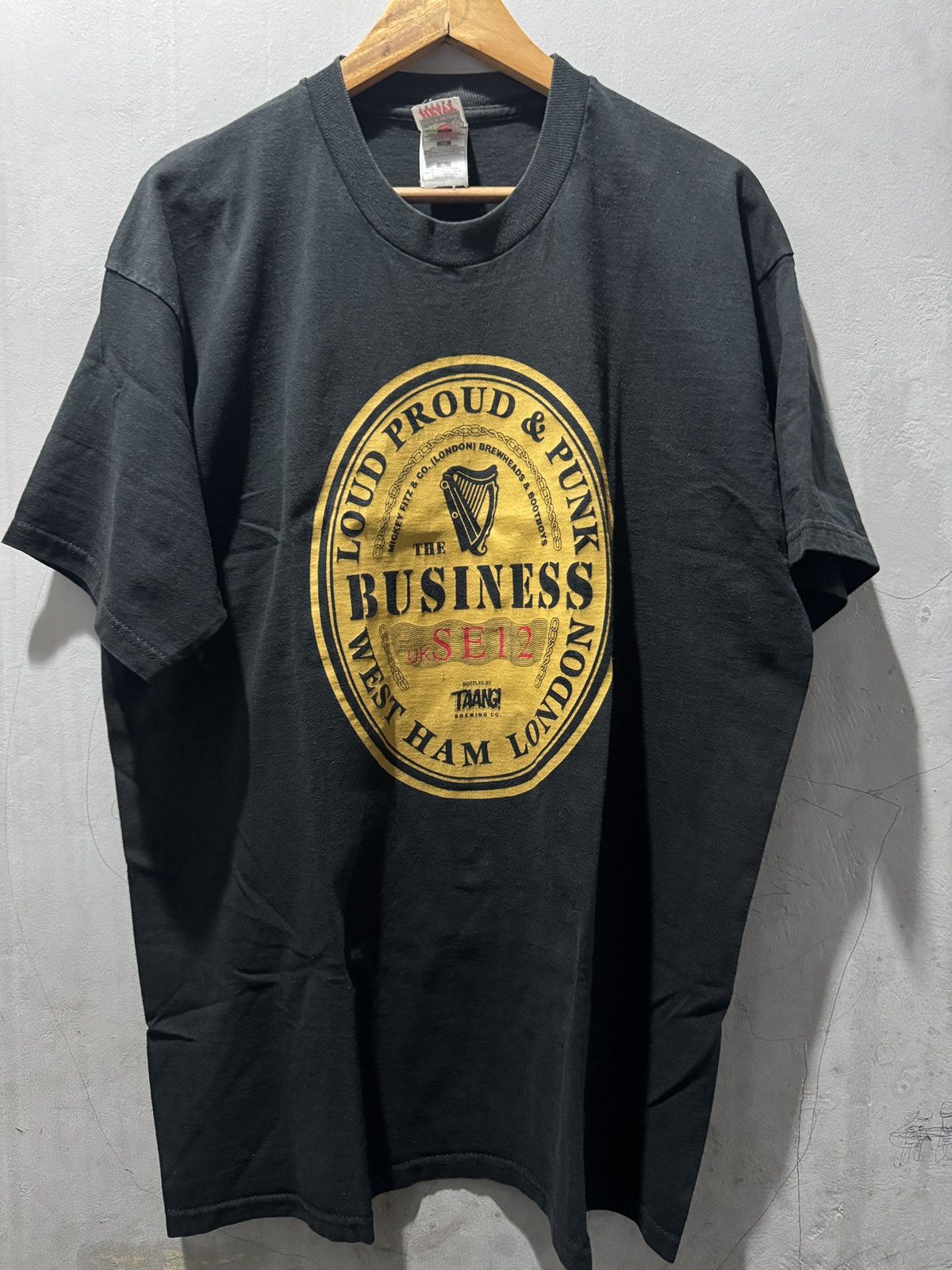 Band Tees Vintage Punk The Bussines Size US XL / EU 56 / 4 - 1 Thumbnail