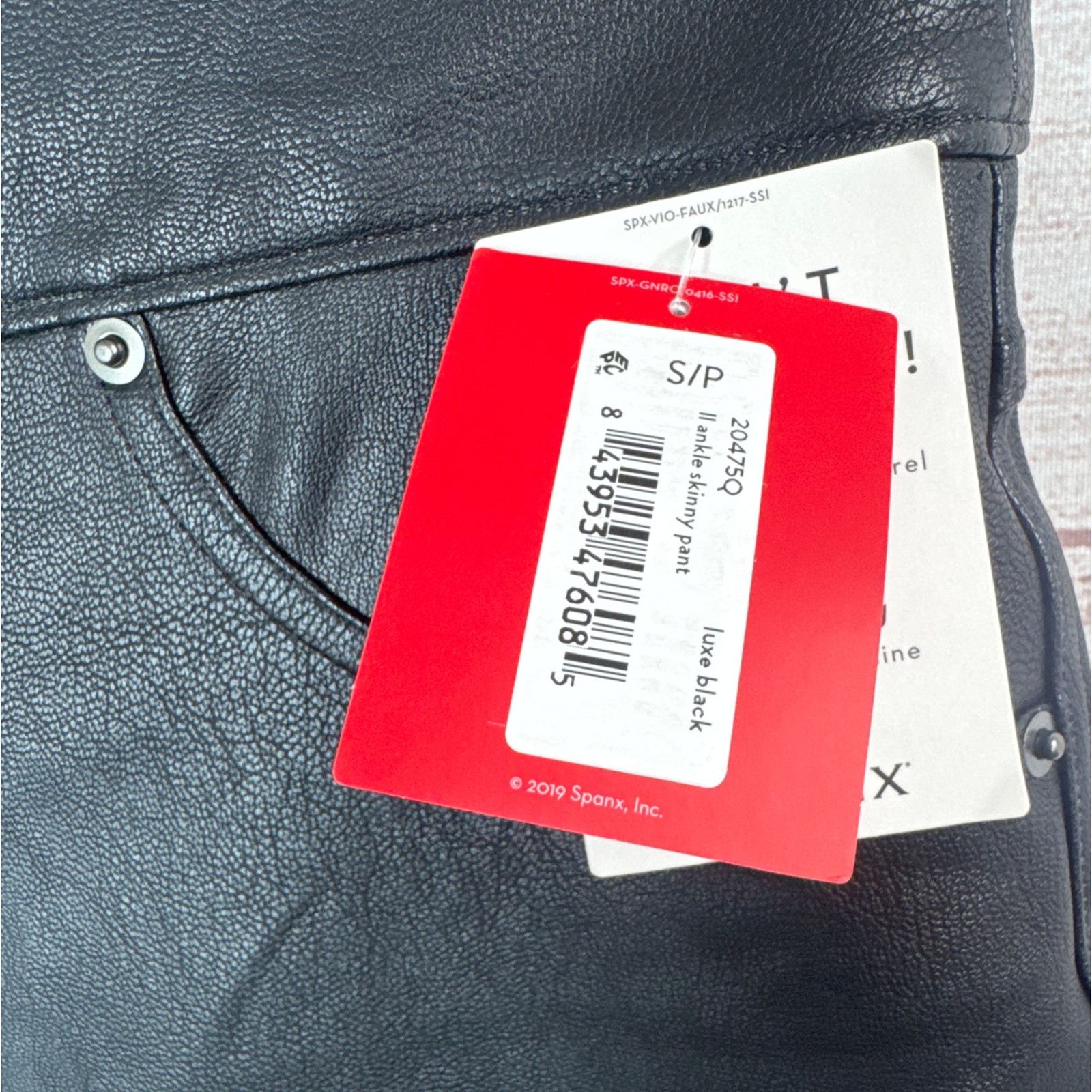 Spanx NWT Spanx II Ankle Skinny Luxe Black Faux Leather Pant Size 27" / US 4 / IT 40 - 8 Thumbnail