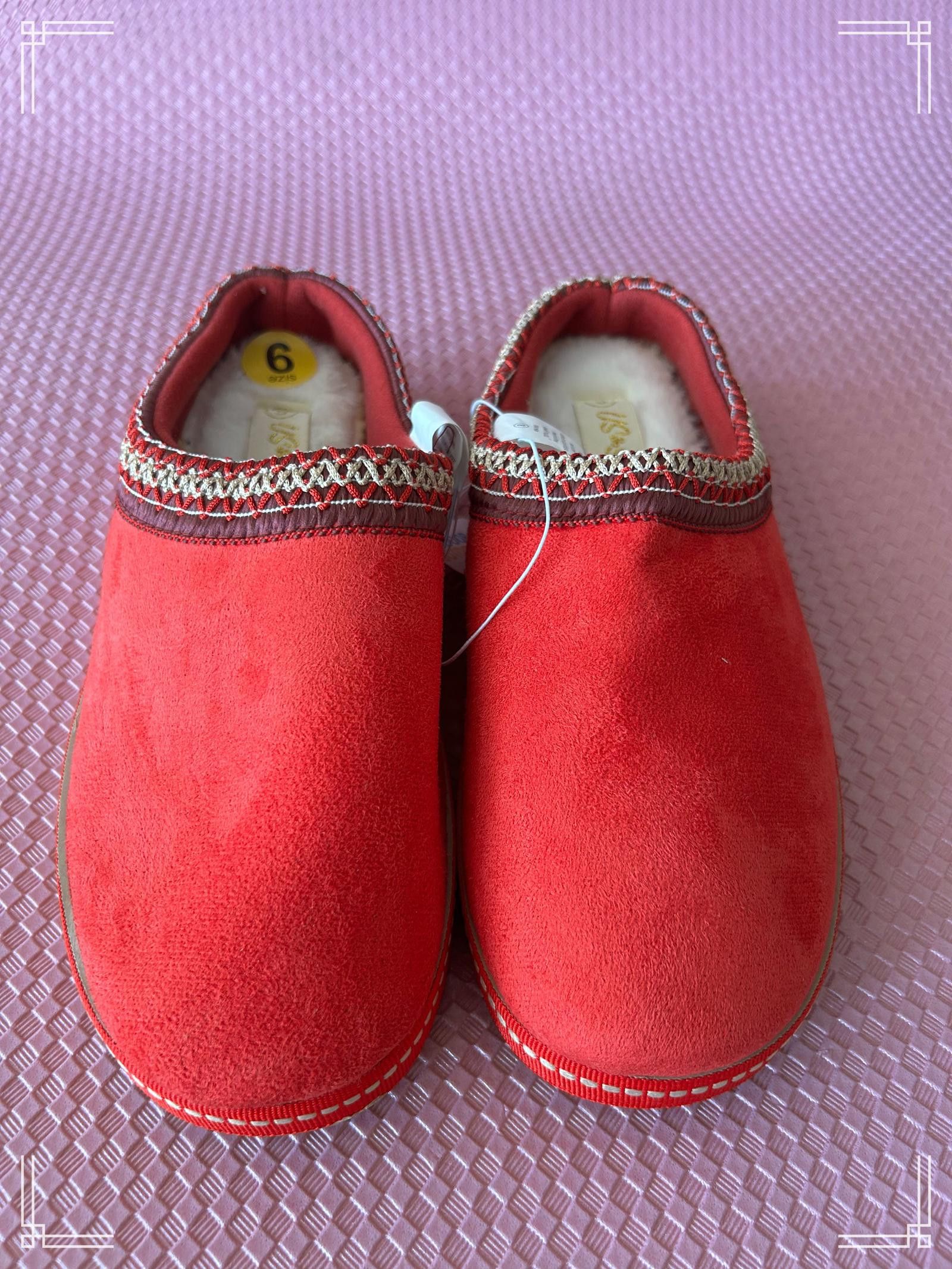 Designer US Sports Red Faux Suede Fleece-Lined Slippers (Size 6) Size US 6 / IT 36 - 2 Thumbnail