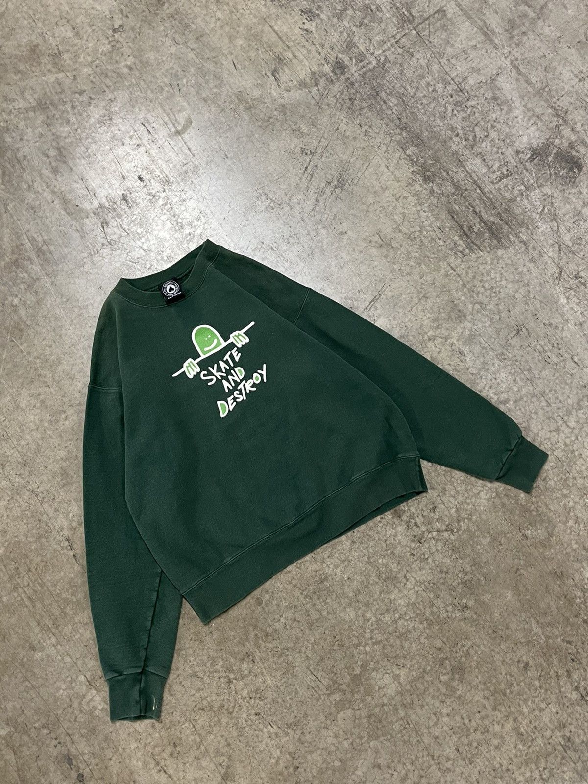 Thrasher × Vintage Y2k thrasher skater funny graphic crewneck hype grunge edgy Size US M / EU 48-50 / 2 - 2 Thumbnail