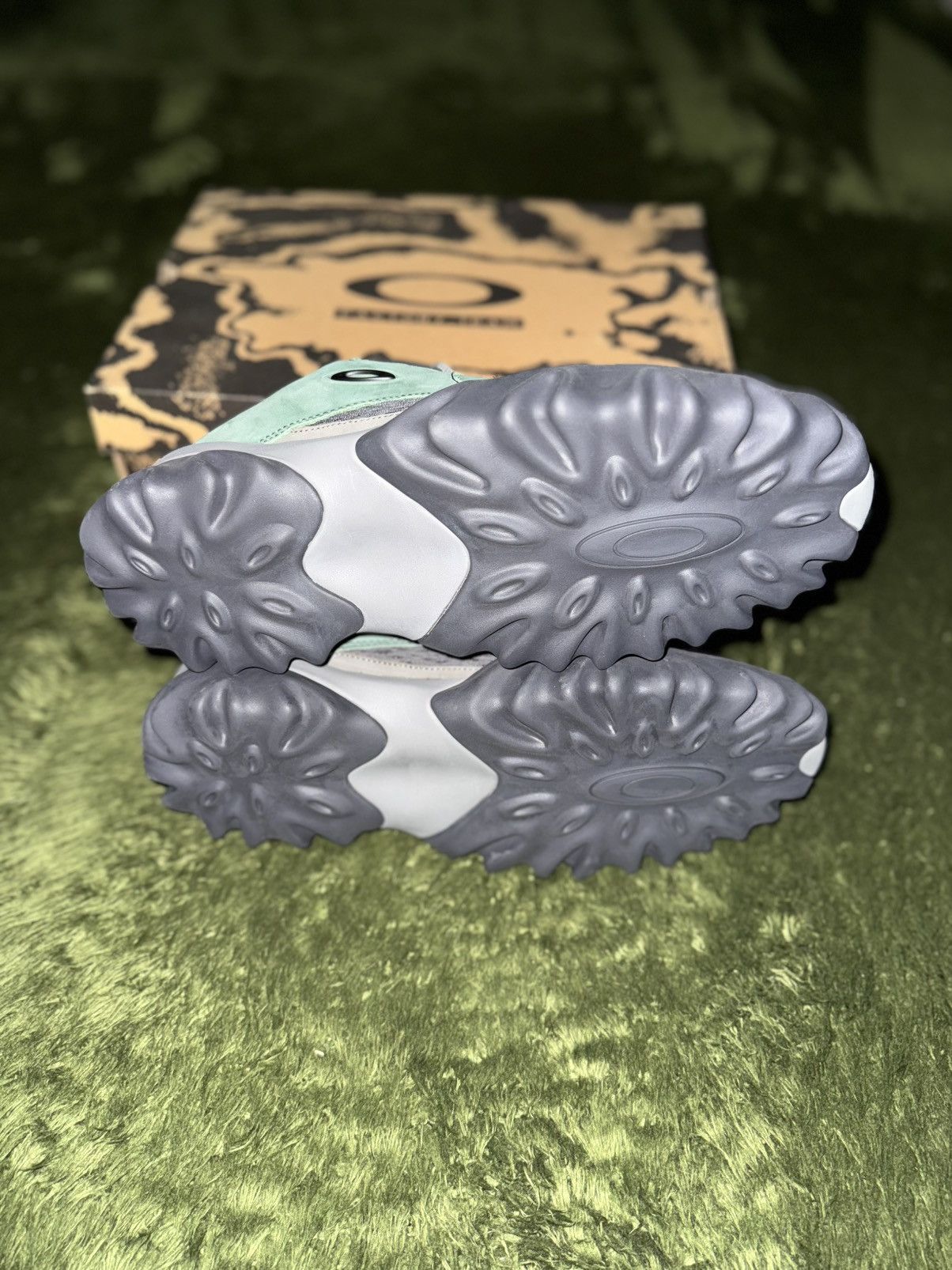Brain Dead × Oakley [US11.5] Oakley Factory Team X BrainDead Chop Saw Duck Green Size US 11.5 / EU 44-45 - 6 Thumbnail