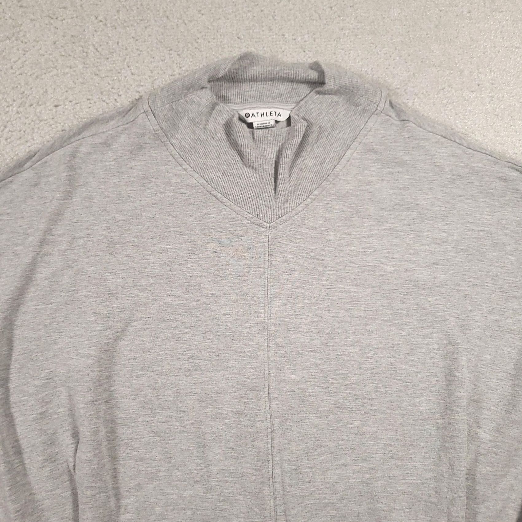 Athleta Athleta Sweatshirt Womens XL Gray V Neck Pullover Split Hem Casual Athleisure Size XL / US 12-14 / IT 48-50 - 3 Thumbnail