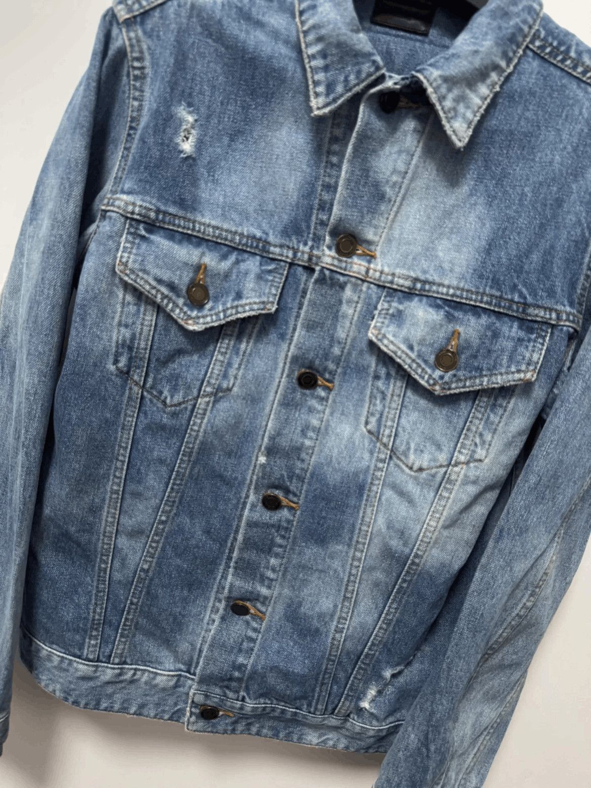 Saint Laurent Paris Saint Laurent Paris 17SS Slogan Patch Denim Jacket-2508 Size US M / EU 48-50 / 2 - 3 Thumbnail