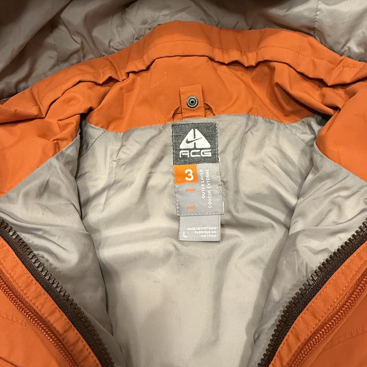 Nike Vtg Y2K Nike ACG Jacket 3 Layer Storm Hooded Swoosh L Orange Size US L / EU 52-54 / 3 - 3 Thumbnail