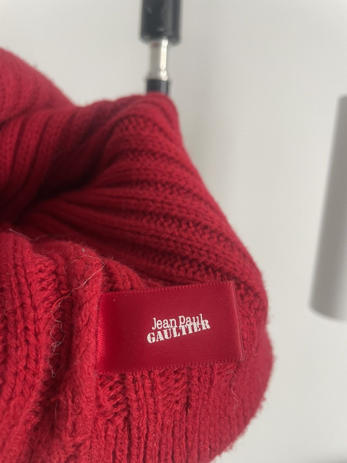 Jean Paul Gaultier Jean Paul Gaultier Red Hat Size ONE SIZE - 4 Thumbnail