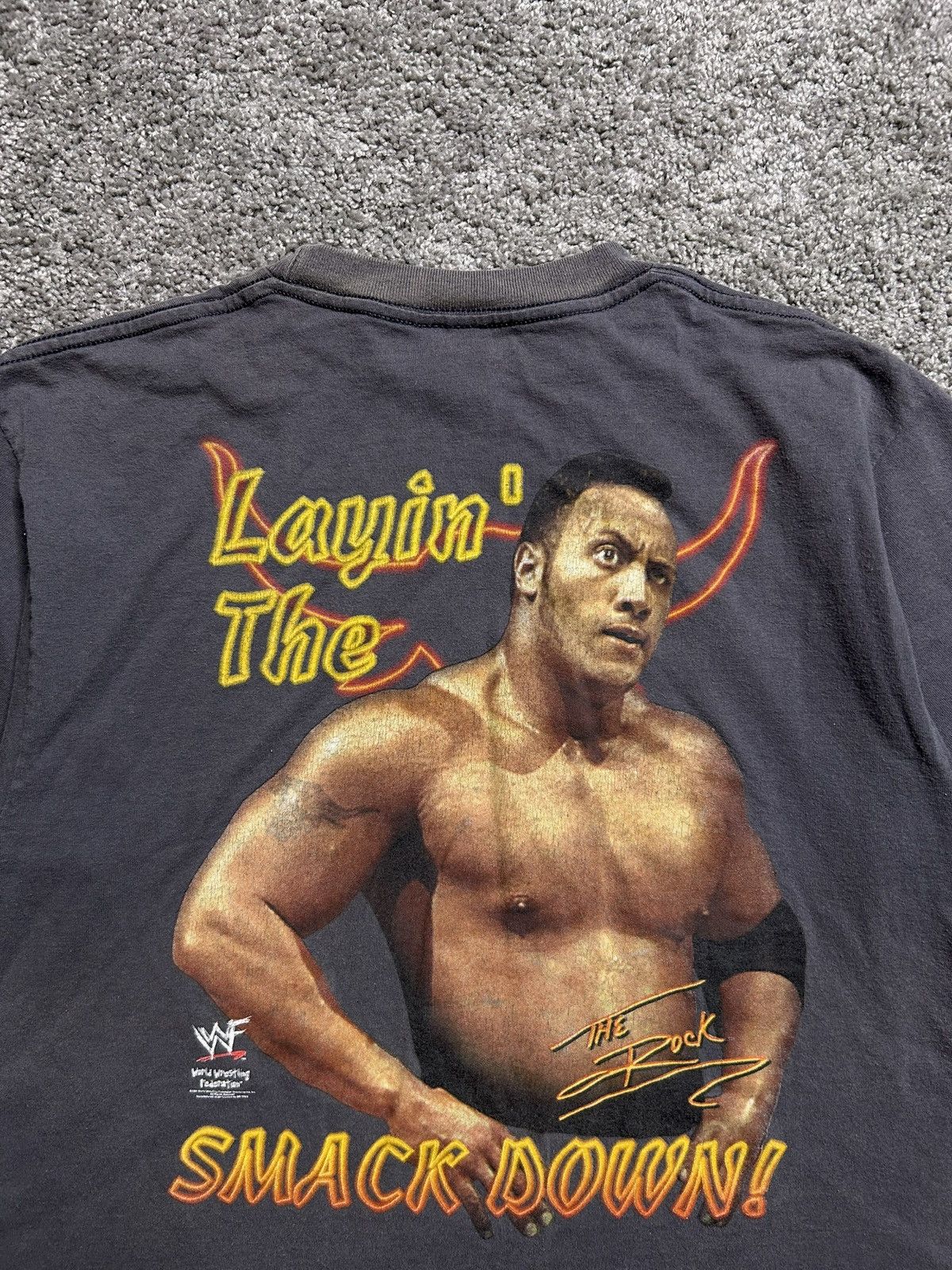 WWE Vintage 90s The Rock Layin the Smack Down WWE Wrestling Tee Size US XL / EU 56 / 4 - 2 Thumbnail