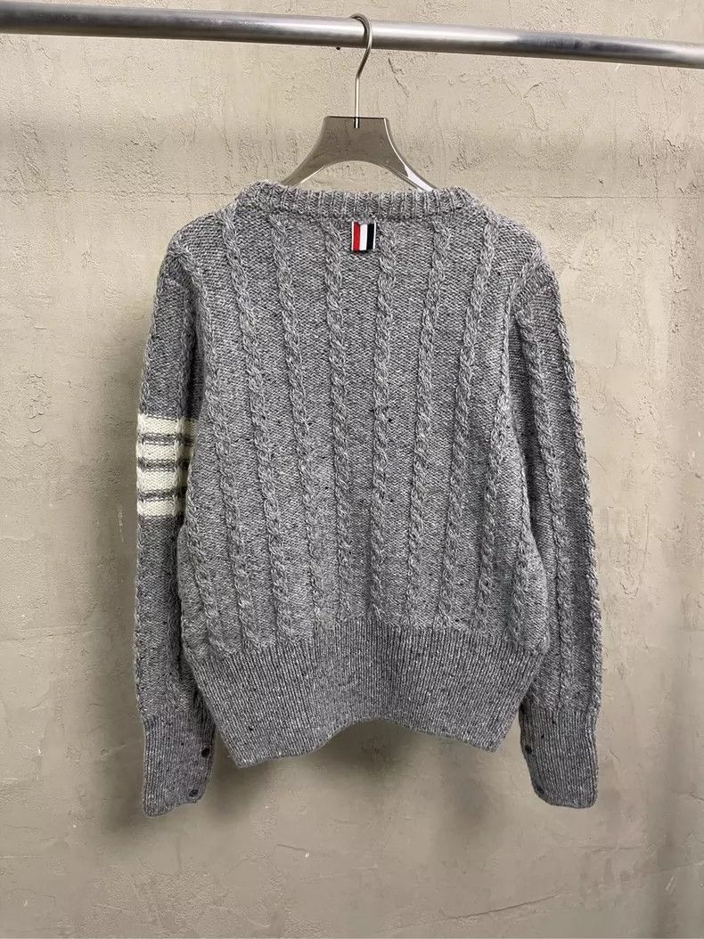 Thom Browne Thom Browne size3 Round collar sweater Size US L / EU 52-54 / 3 - 2 Thumbnail