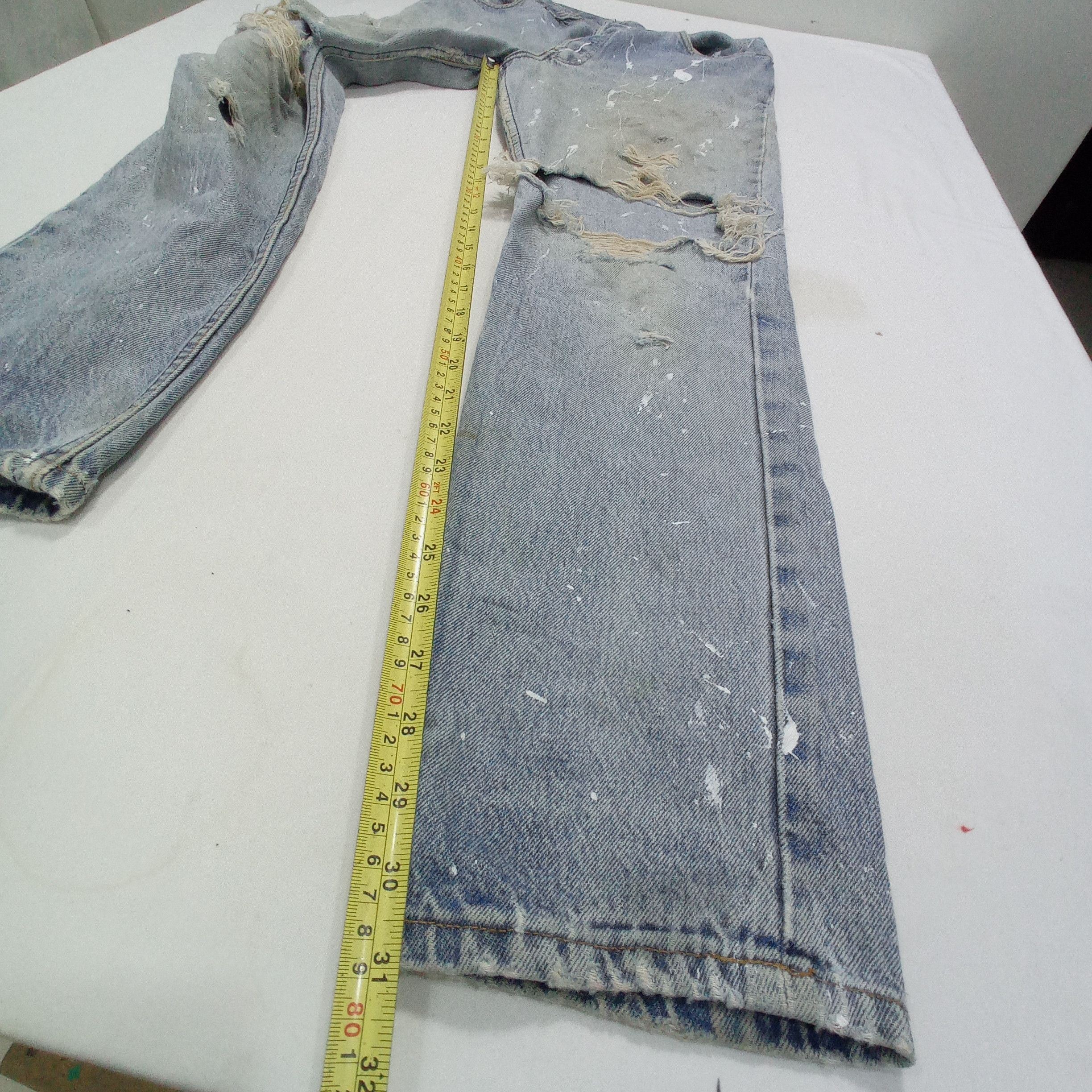 Levi's Vintage Levi's 501 Paint Splatter Distressed Jeans Pants Size US 29 - 17 Thumbnail